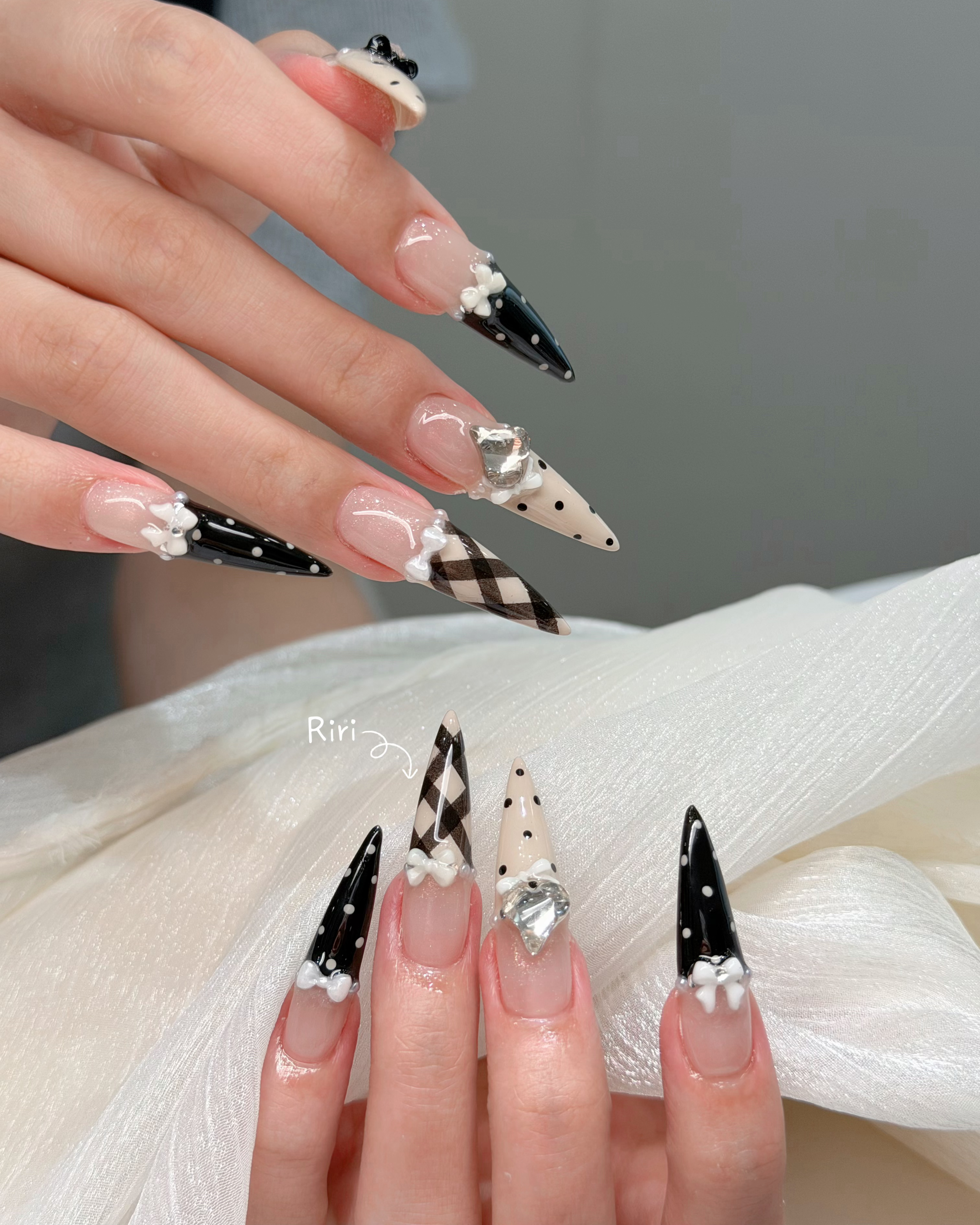 Riri.168