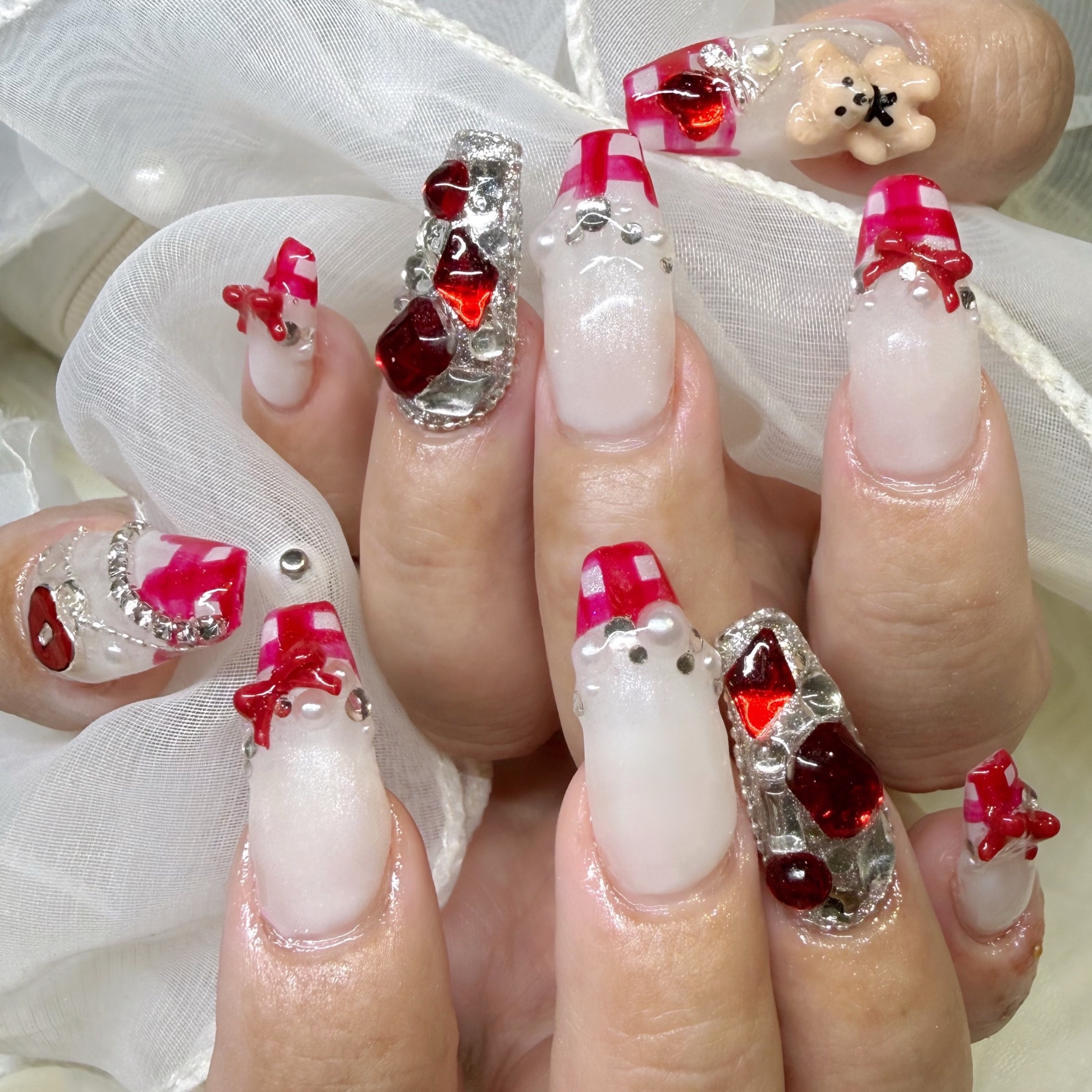 rluce_nail