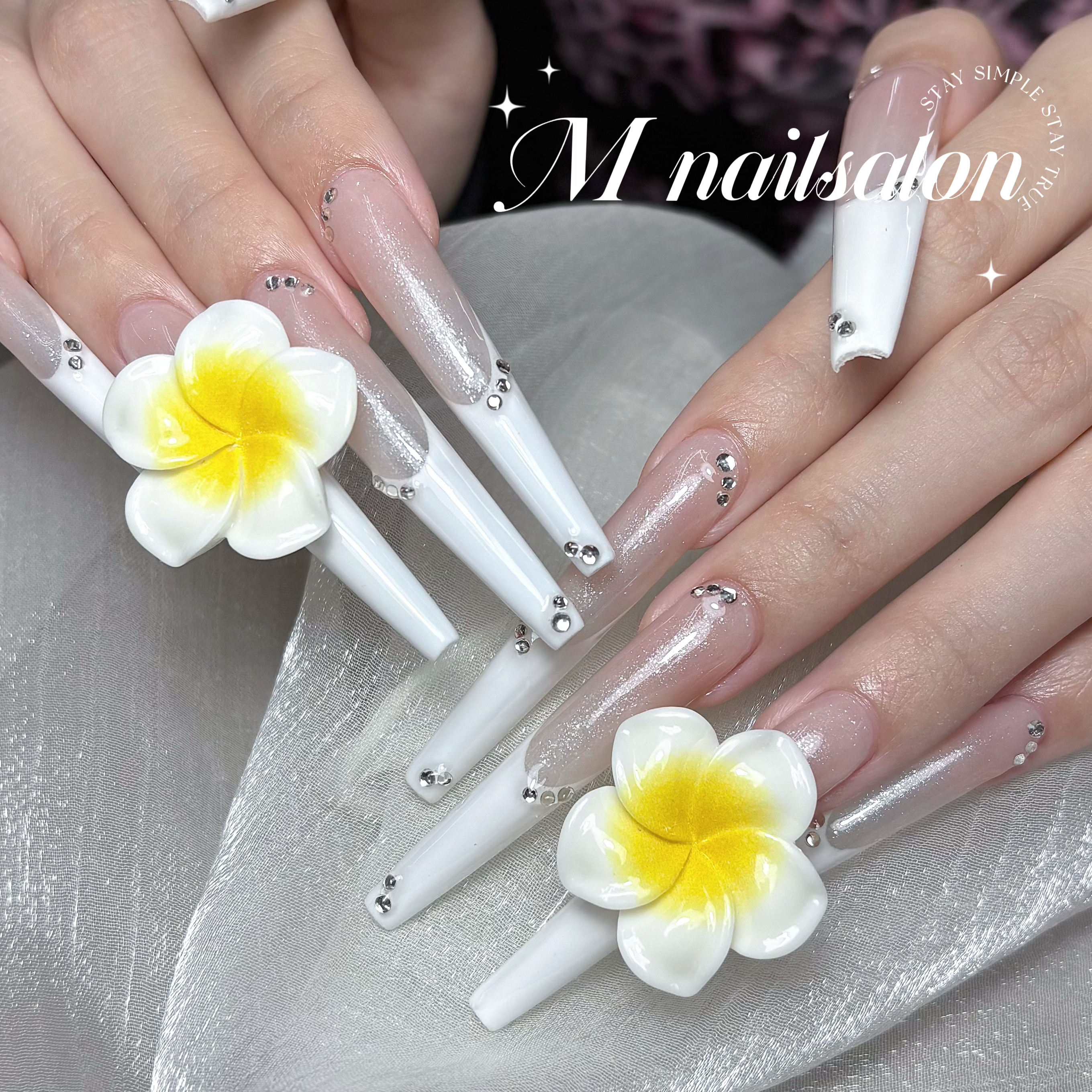 M_nails