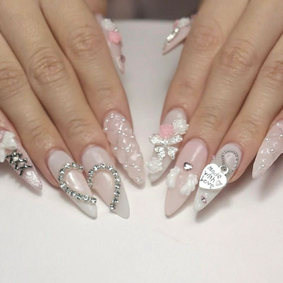 Lana_nailartstudio_Hana