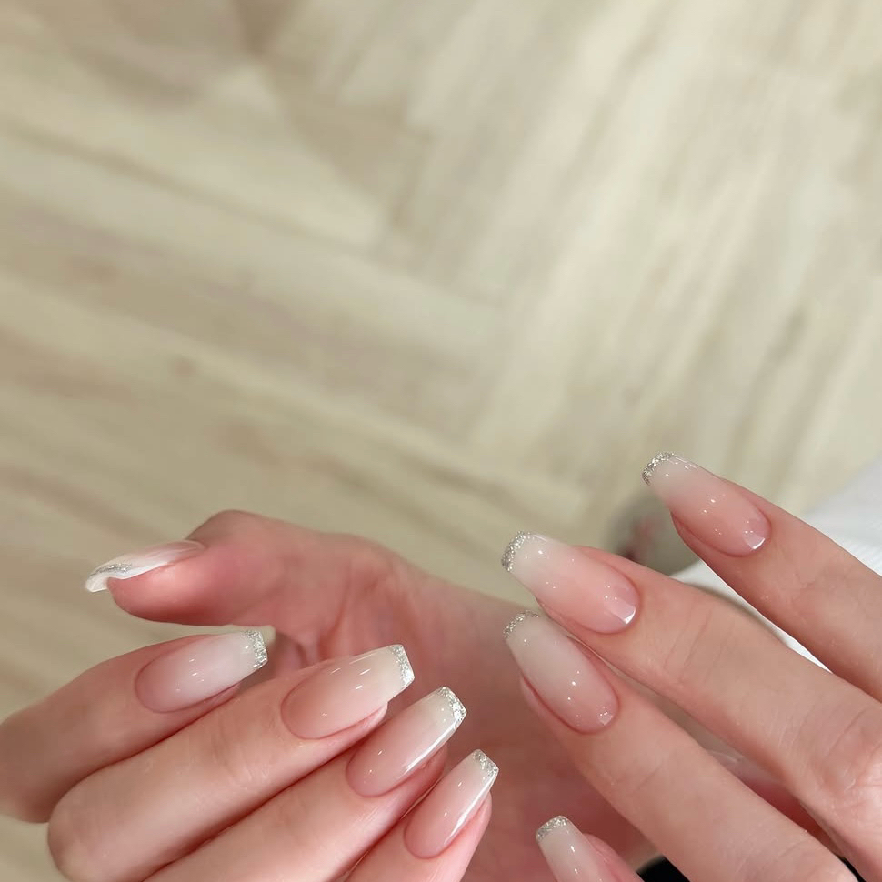 Jisoo_ana.chuo_nail