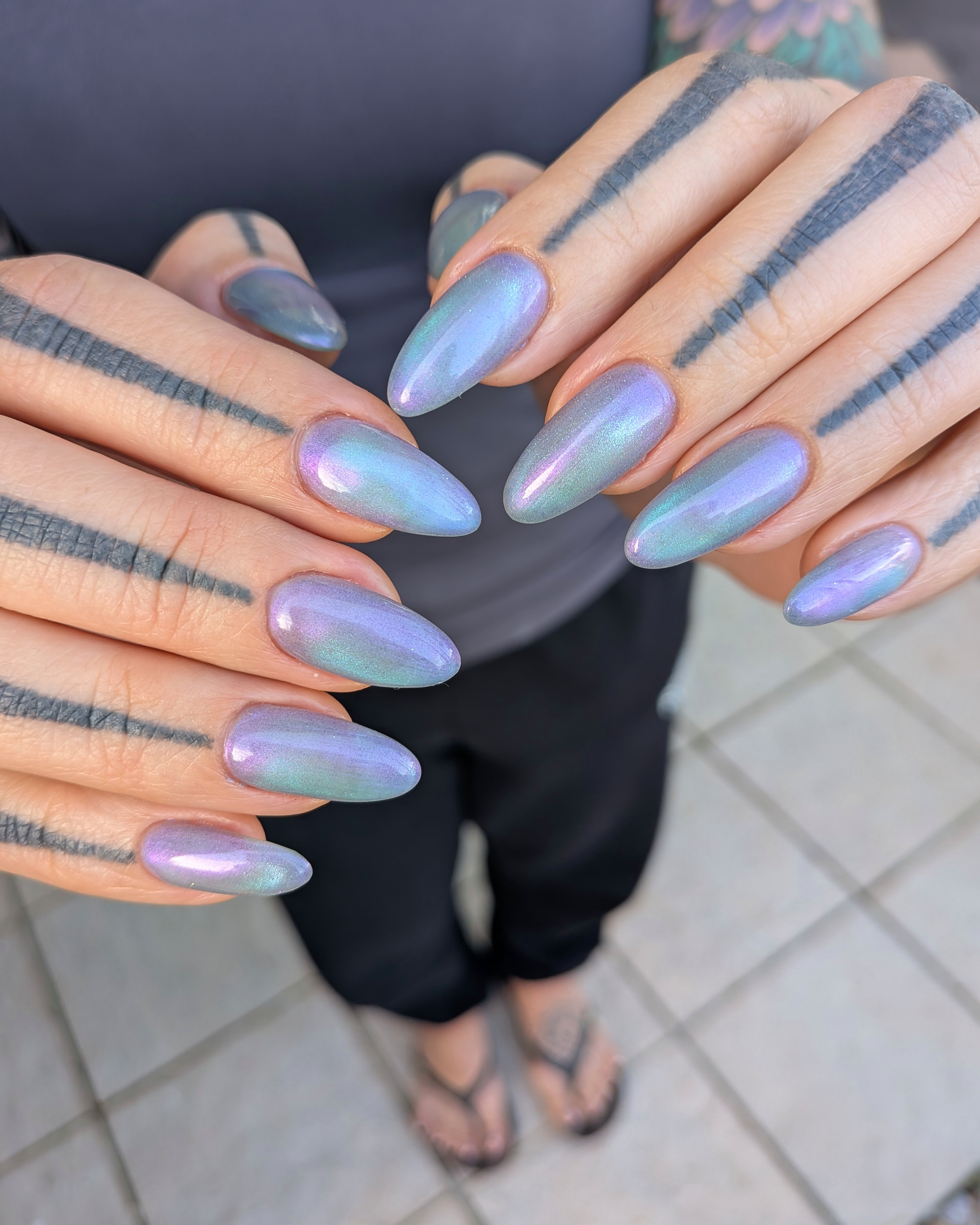 lis.___nail