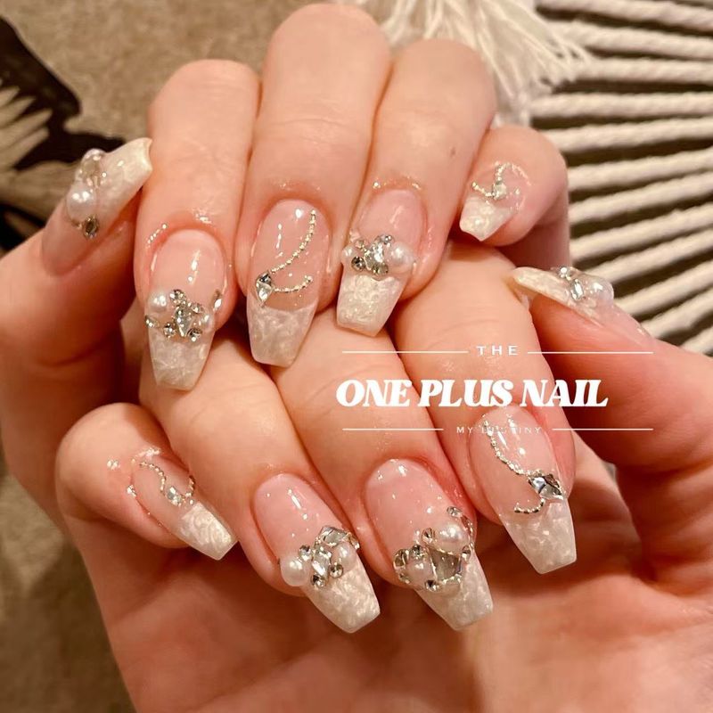 one plus nail salon