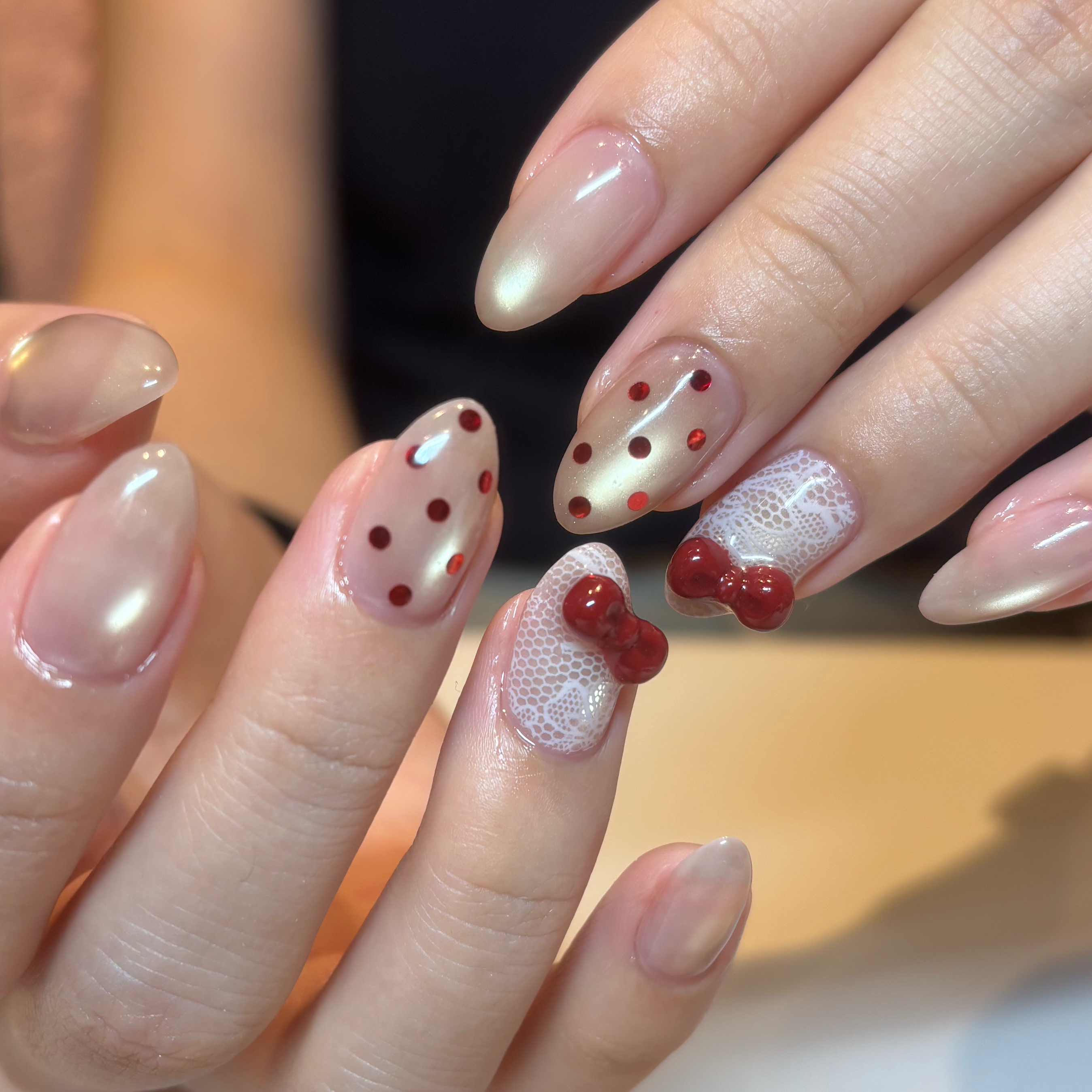 JUNO_NAIL