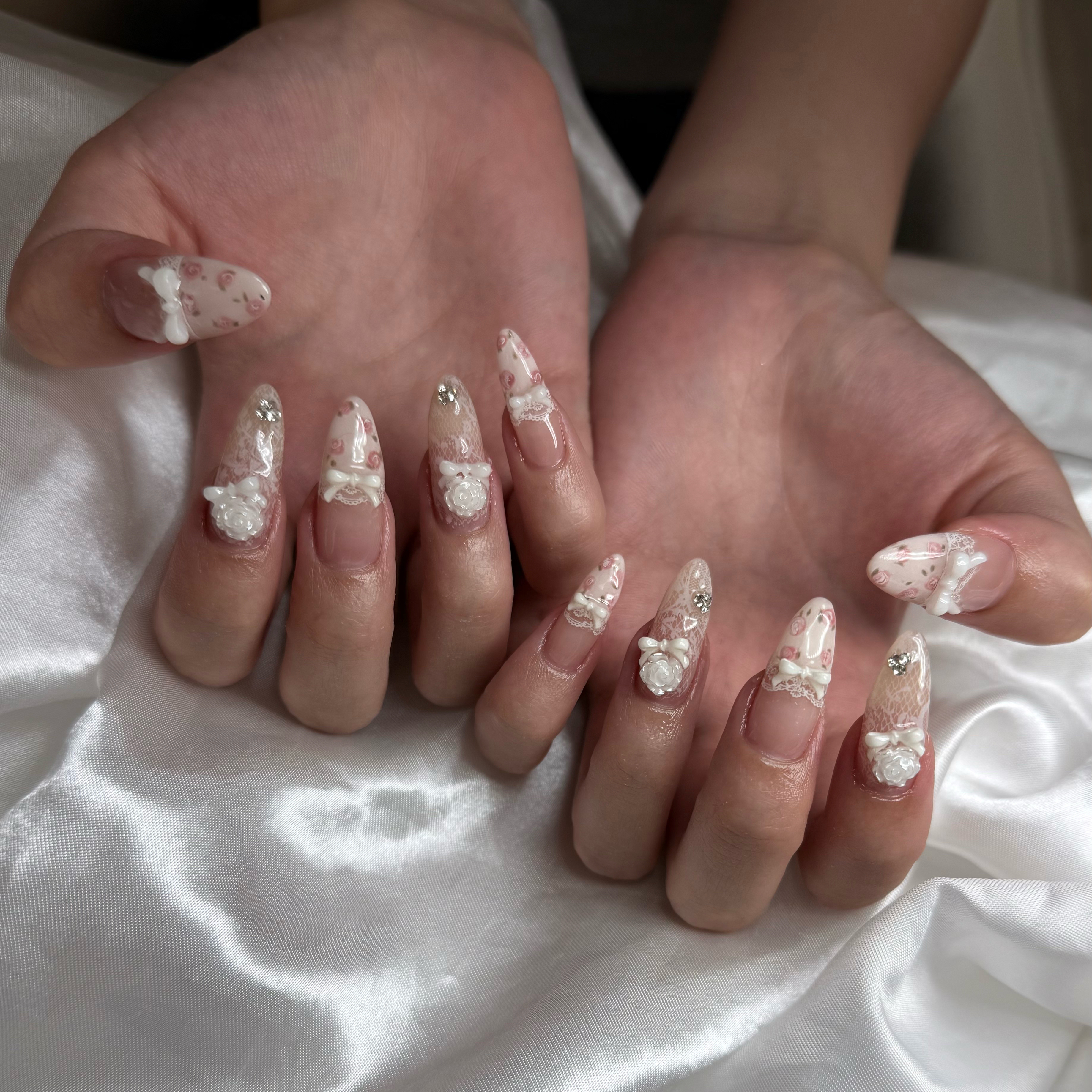 Bi_nail
