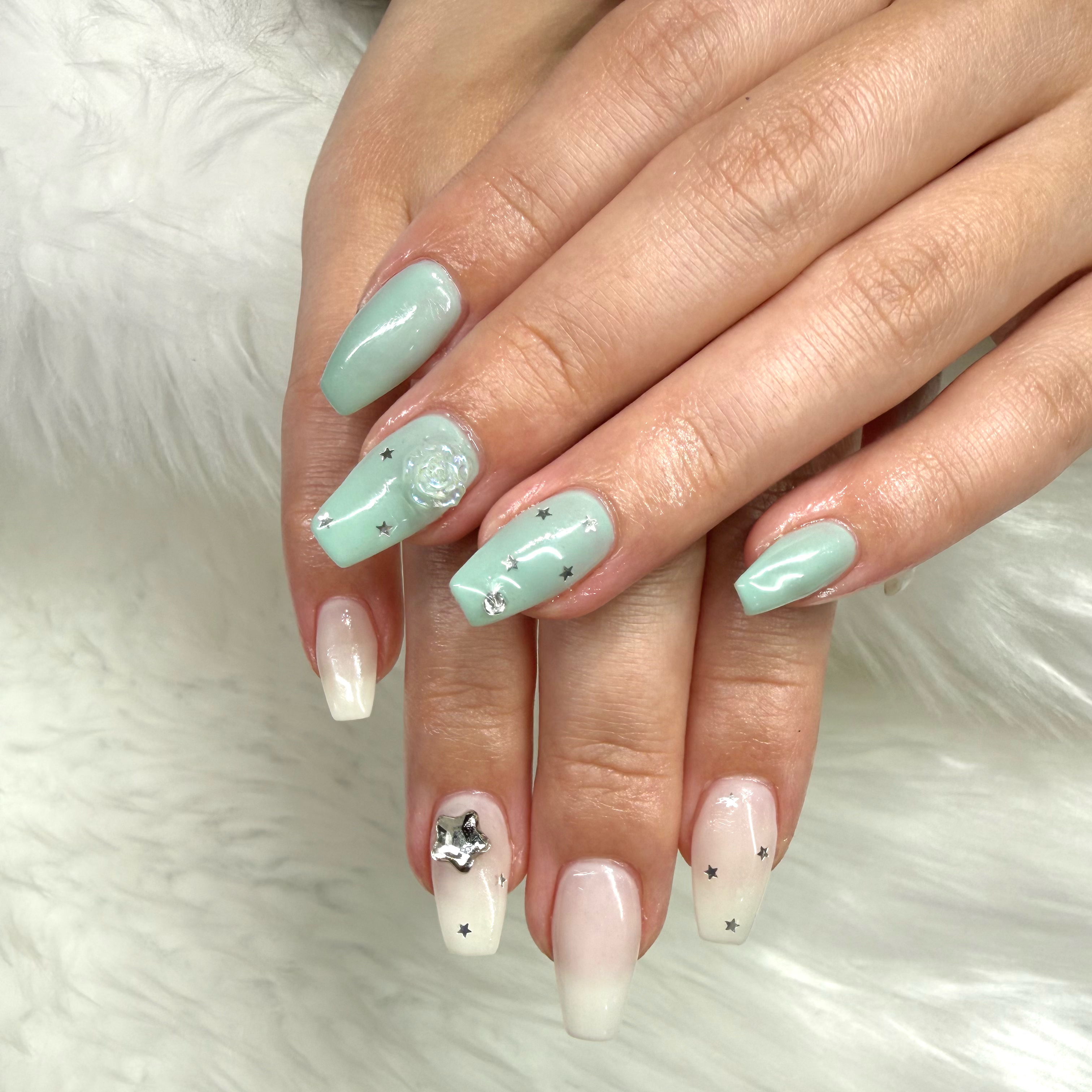glow_nail