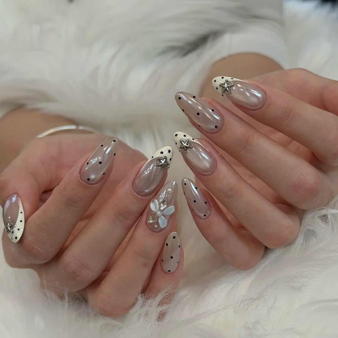 AMI_NAIL_KEBUKURO