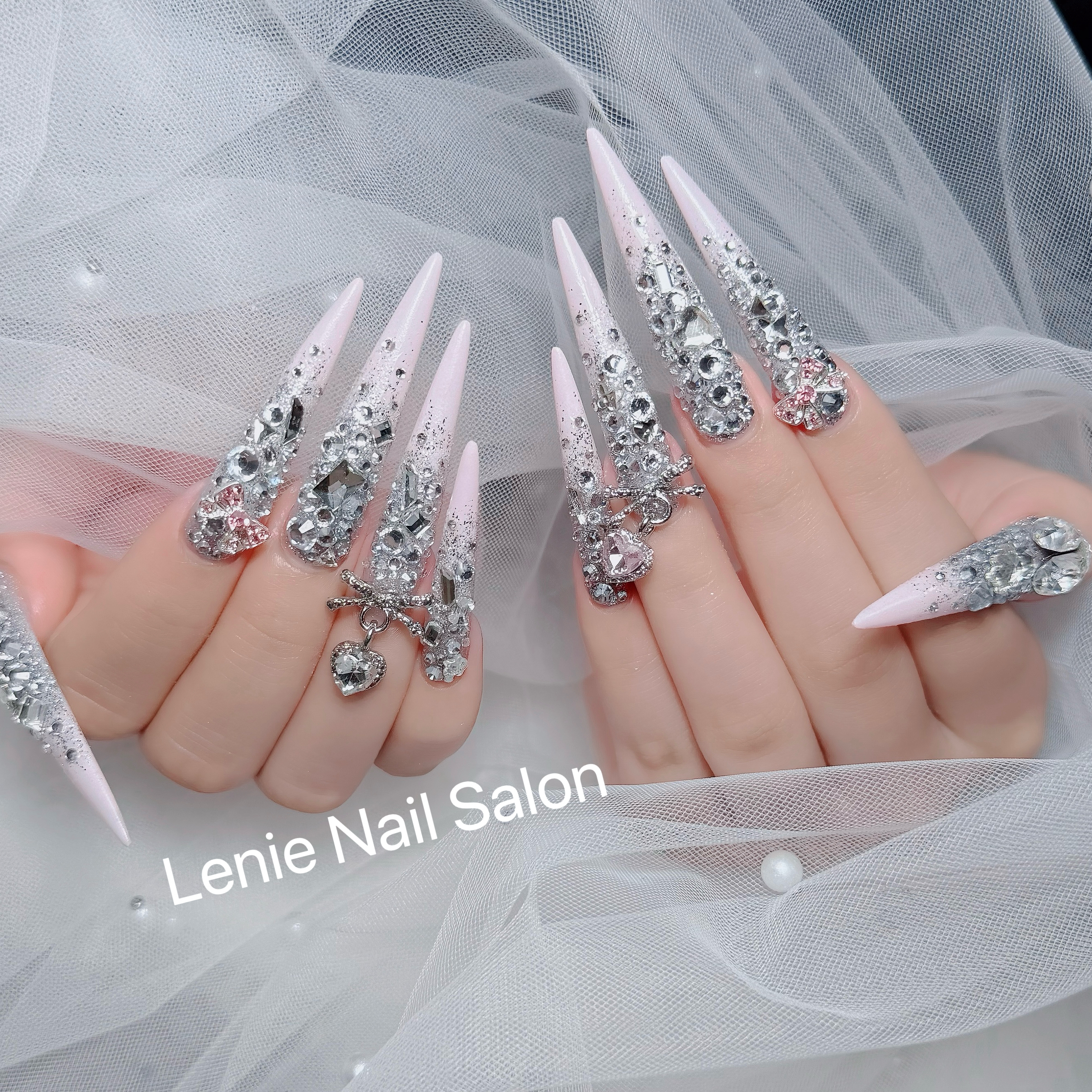 Hau_Lenie