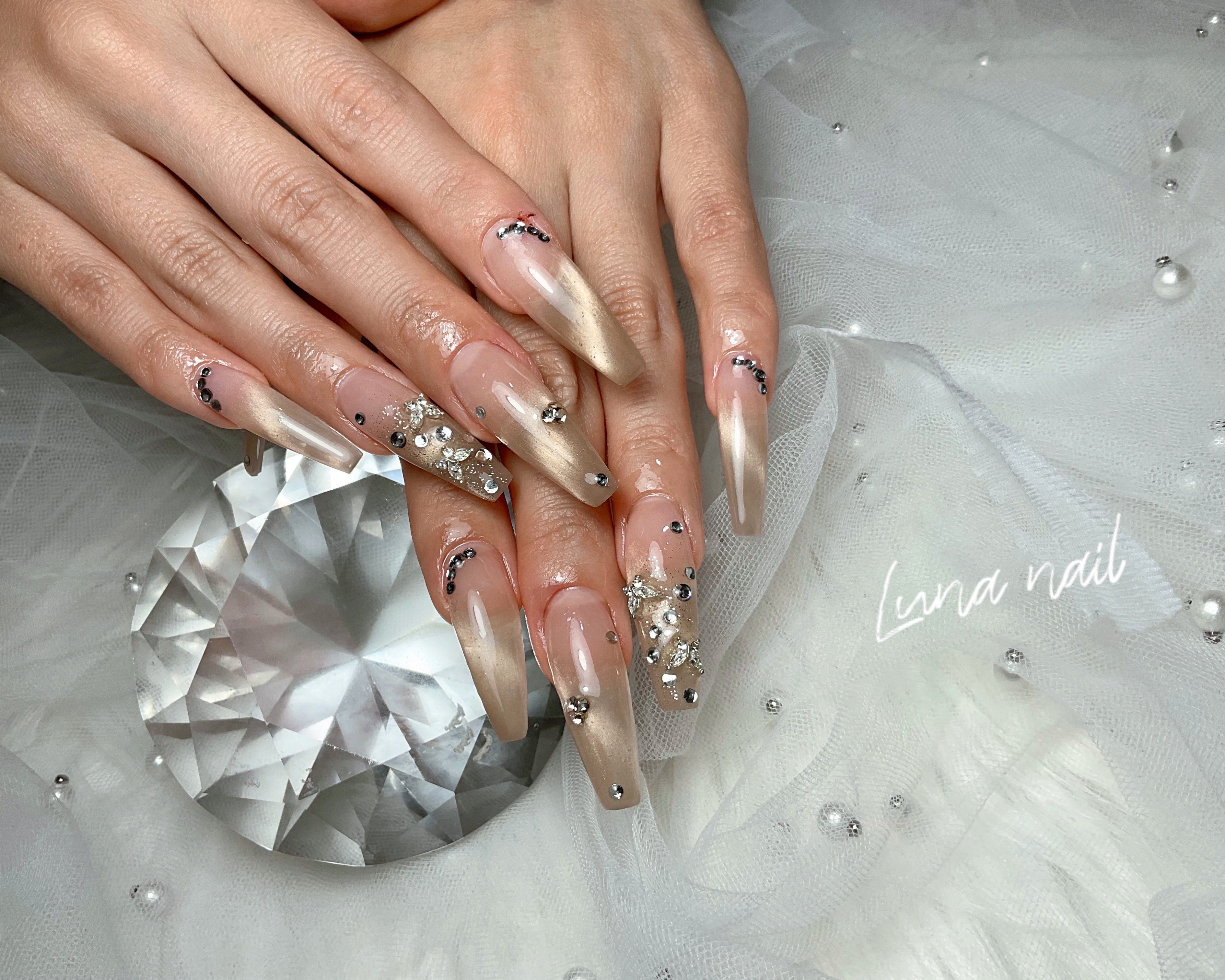 luna_nail9
