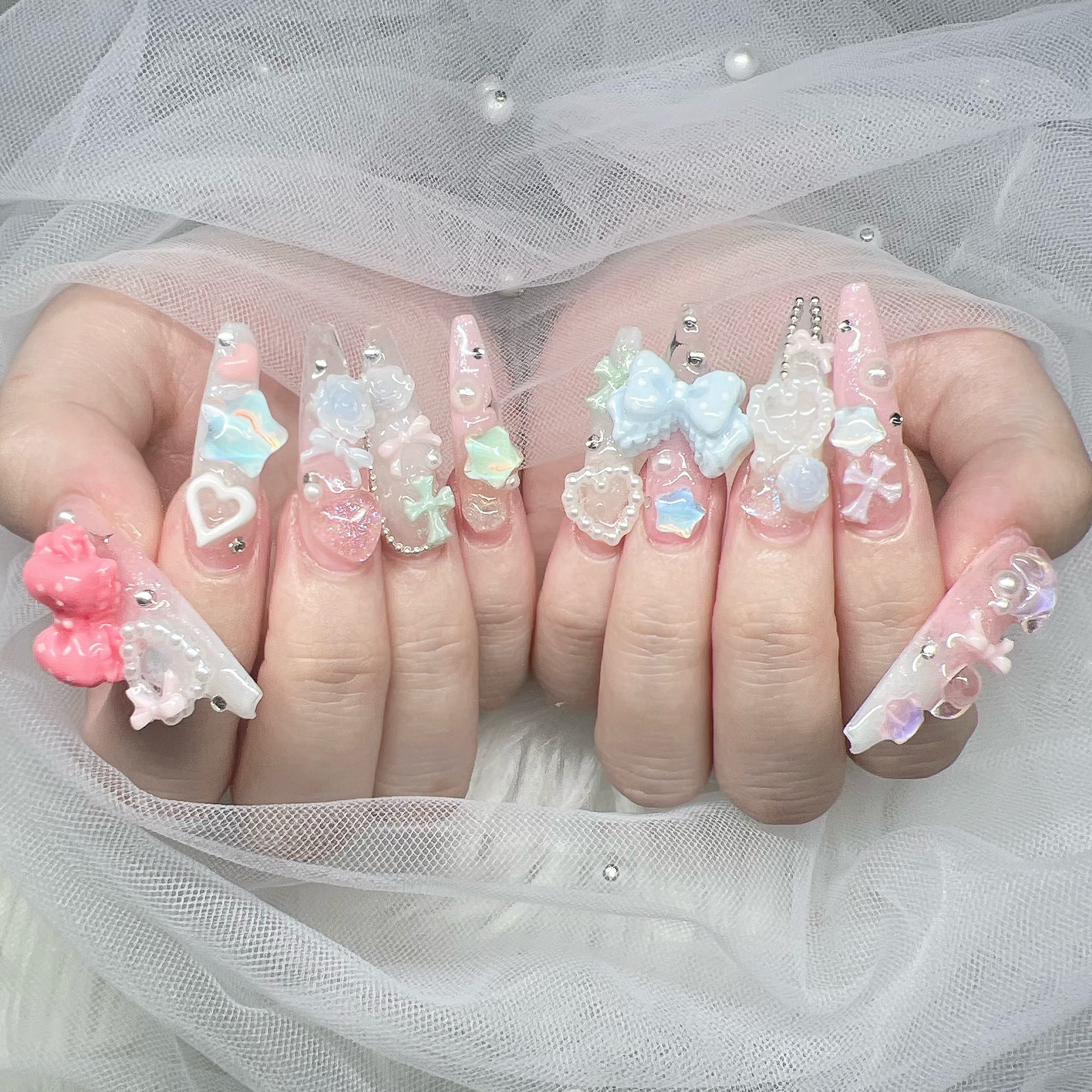 Lee_Nails
