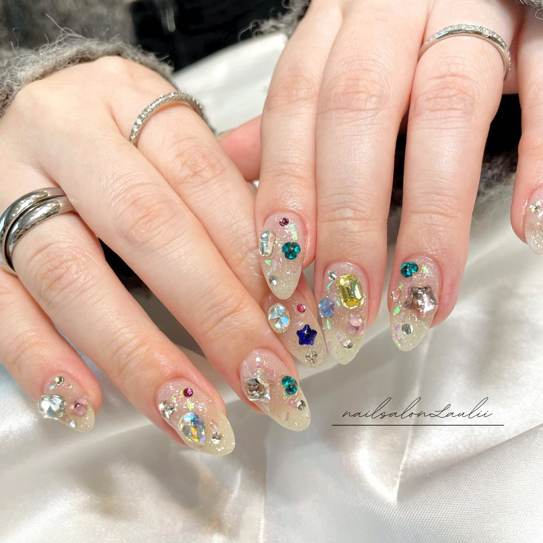 _laulii.nail_
