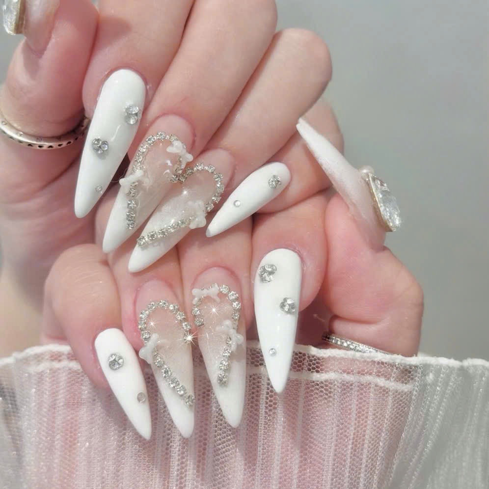 Lunar.Nail