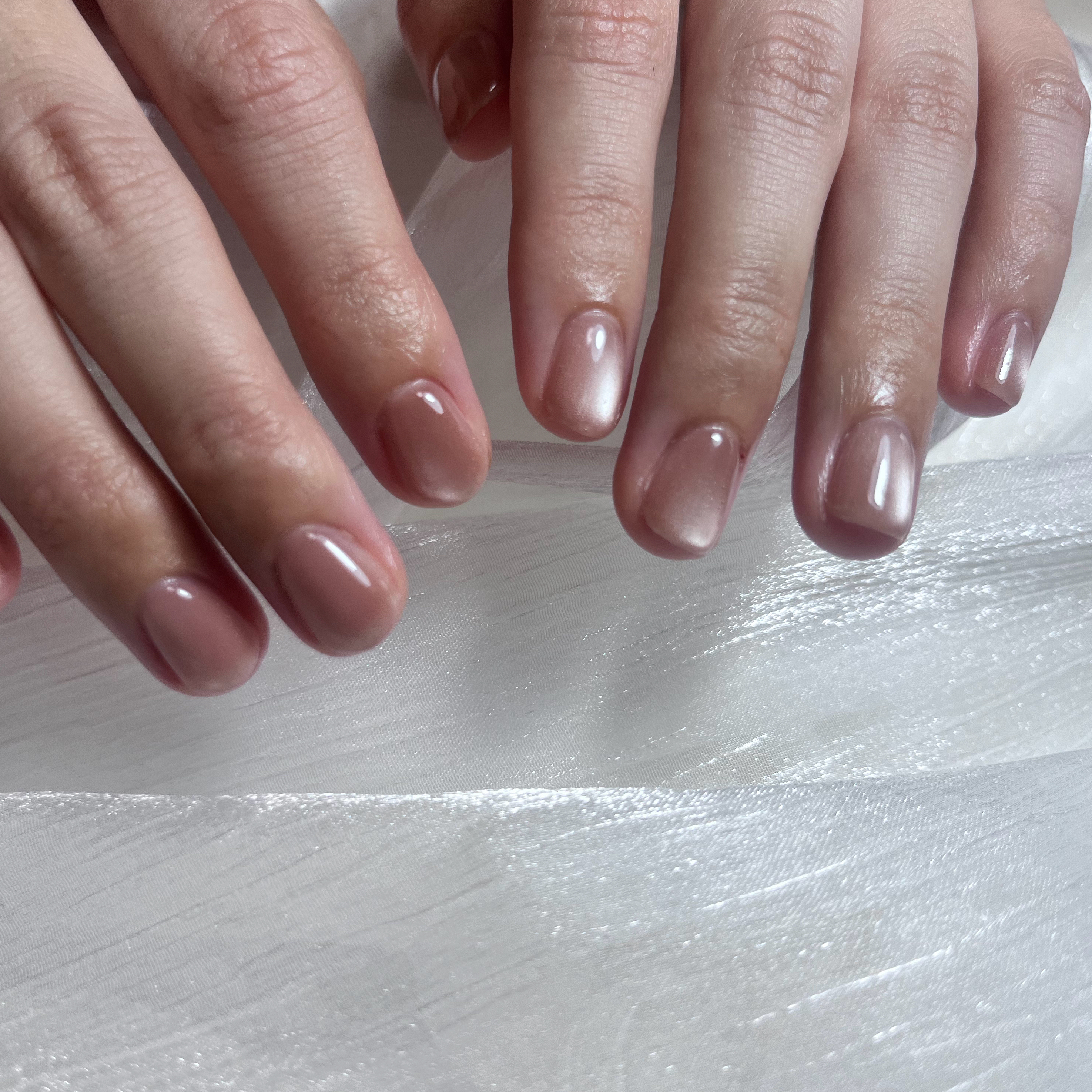 nail.plume