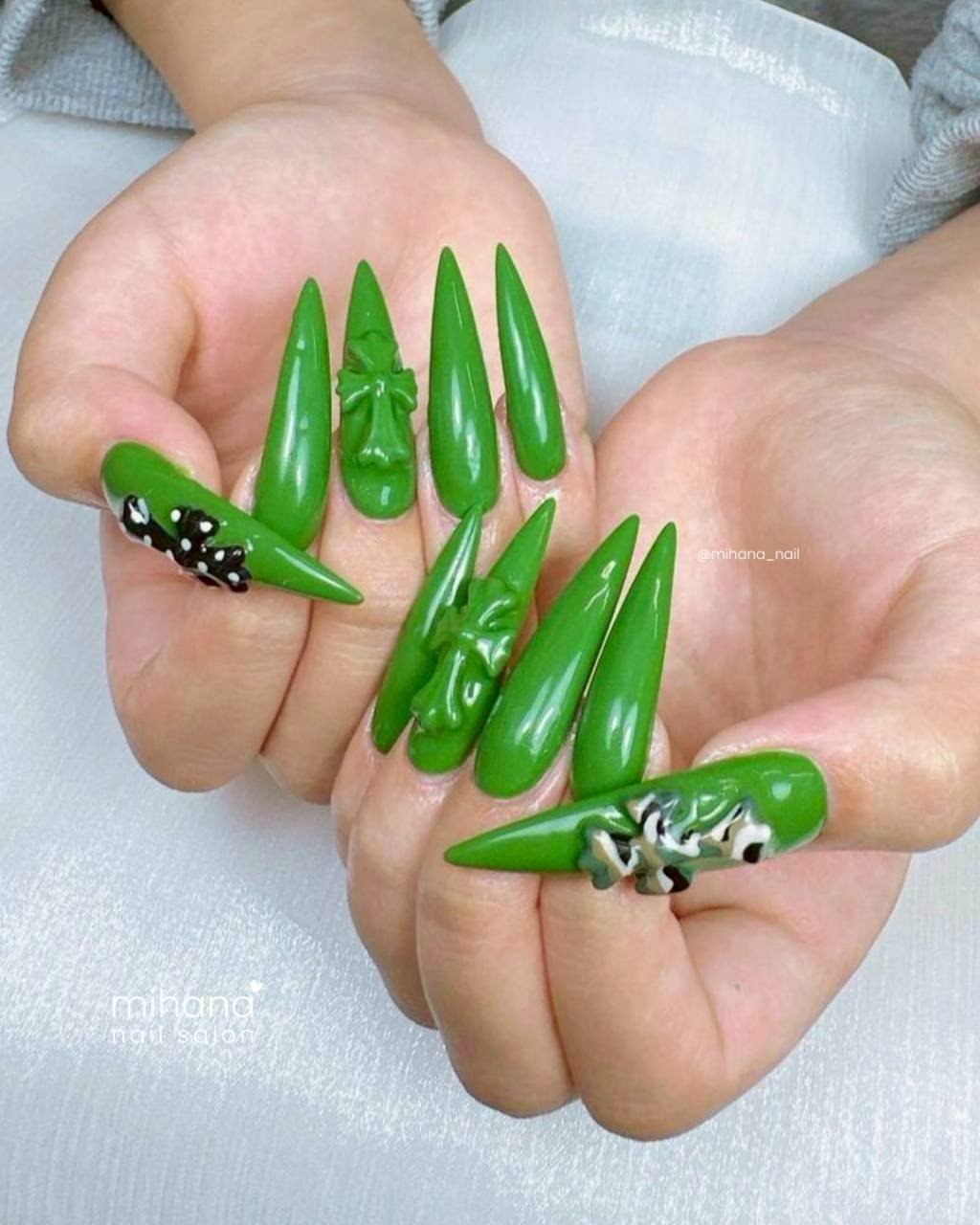 mihana_nail
