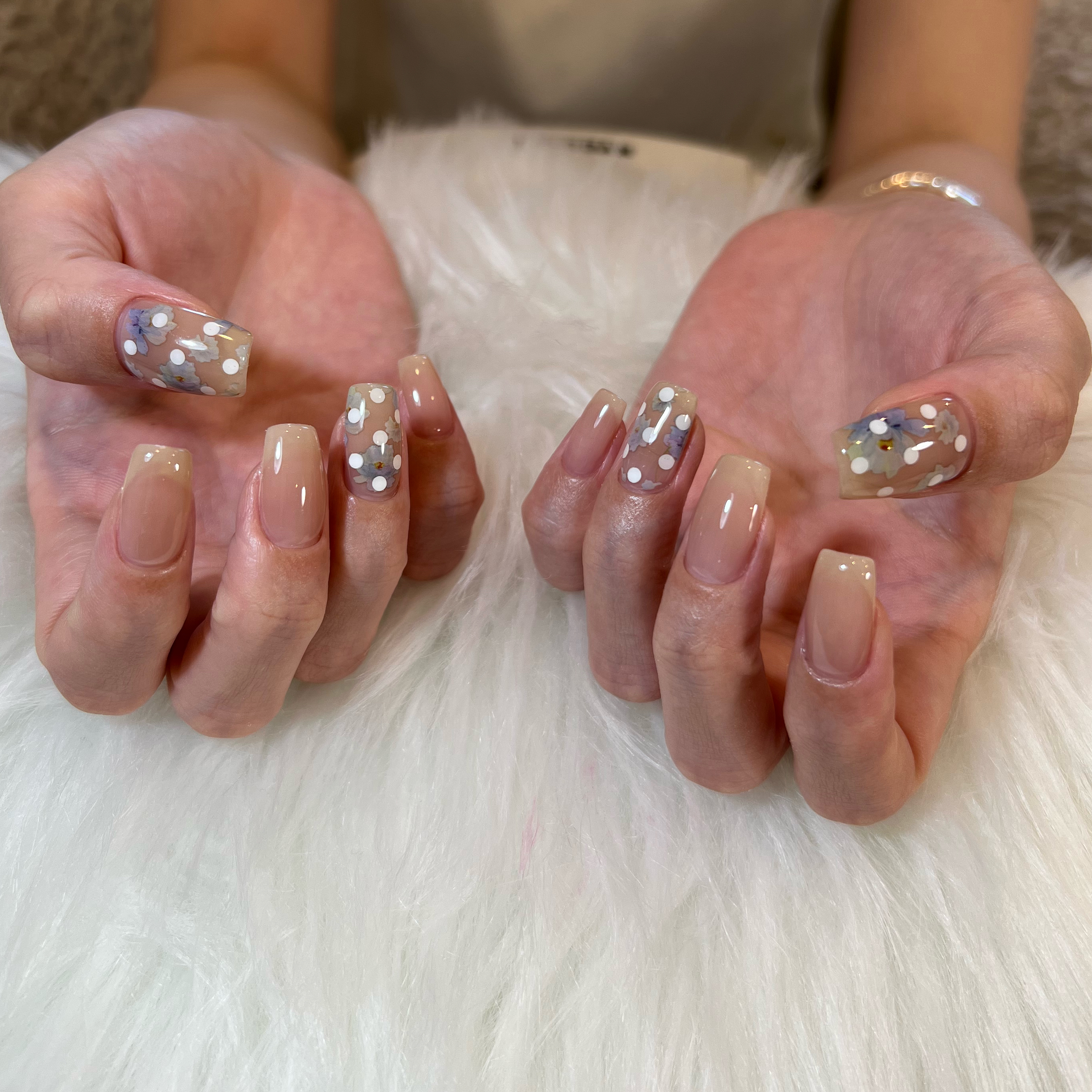 nails.bys