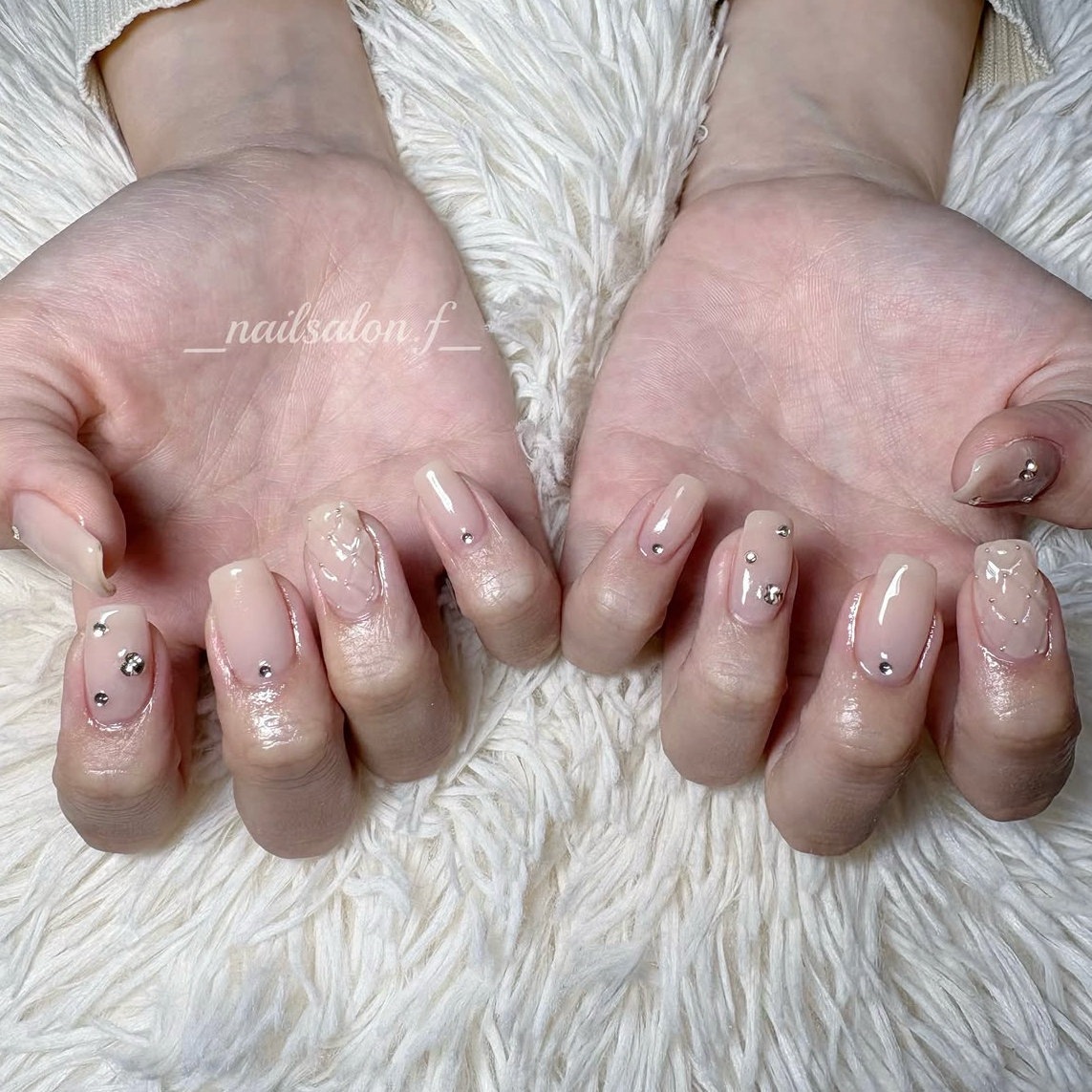 _Nailsalon.f_