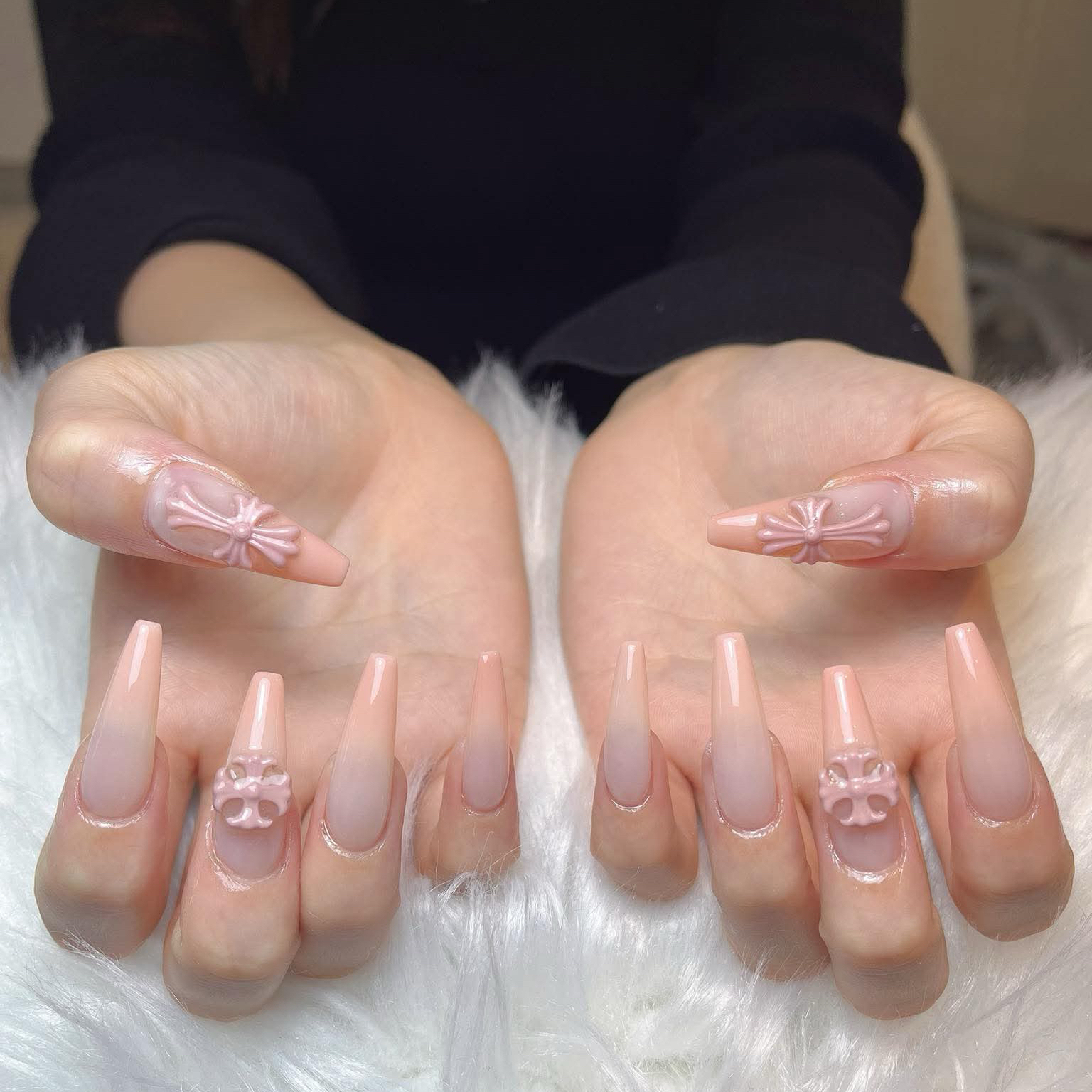 Nienail_mikachan