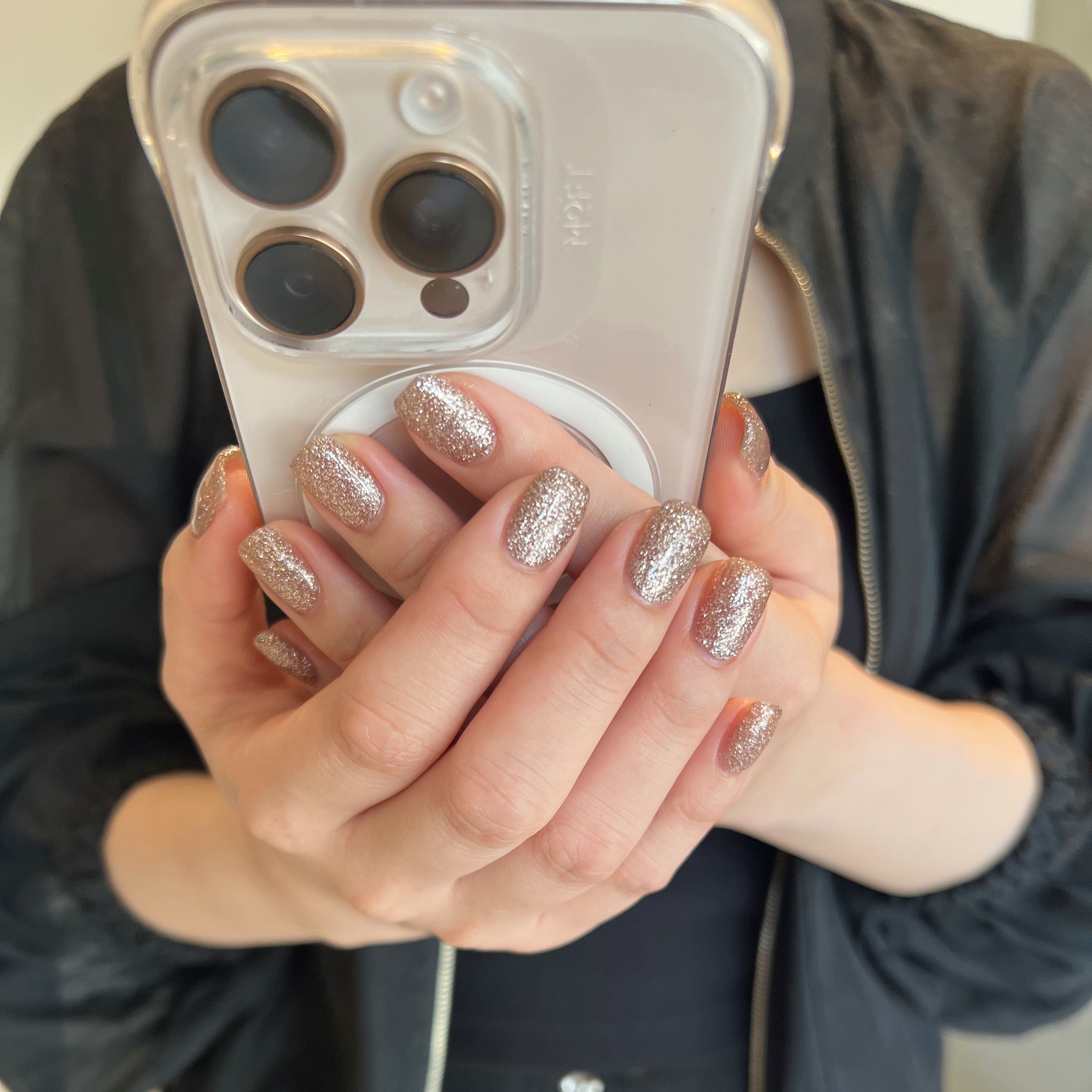 kiki._.nail