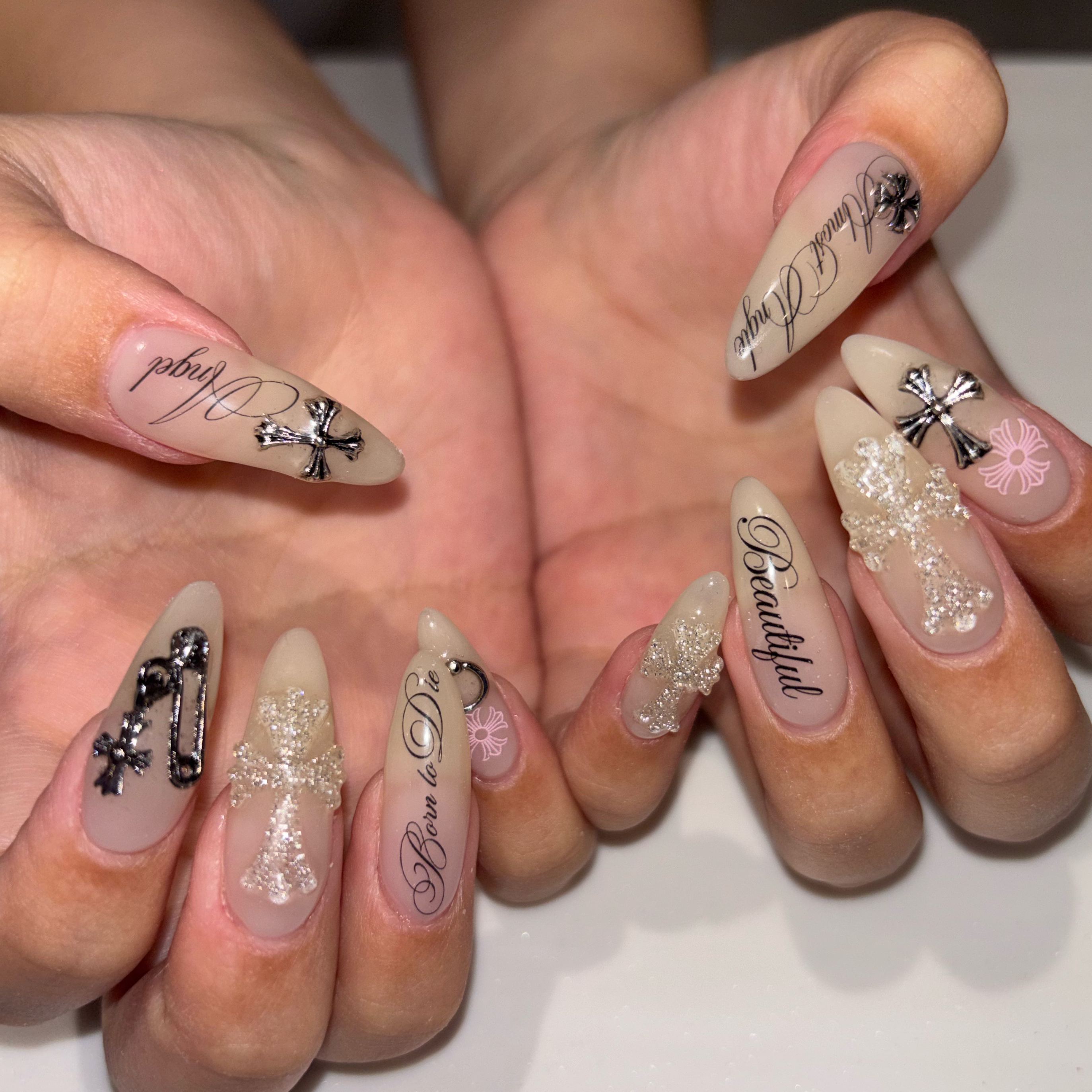 rei_s2_nail