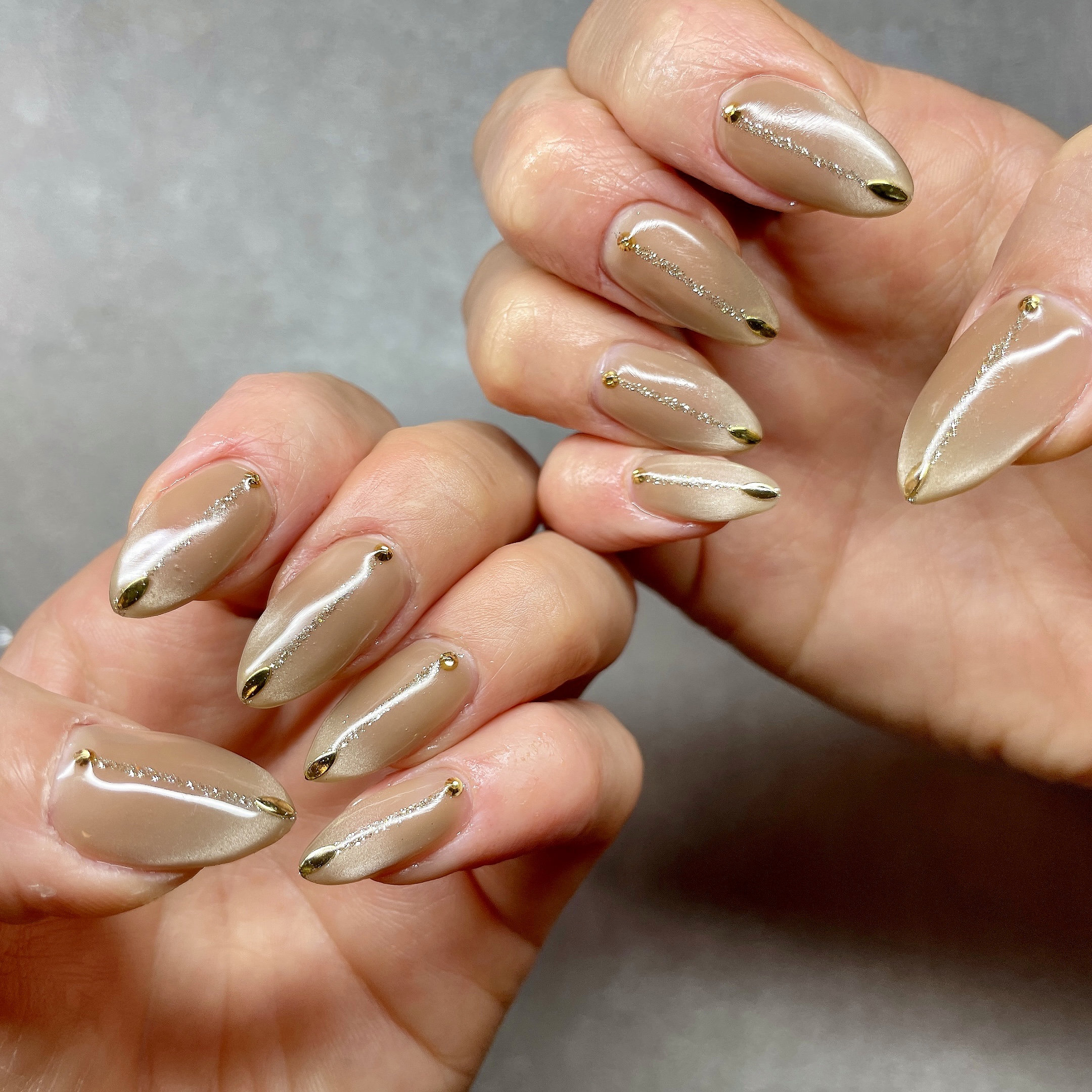NAIL_akinyan