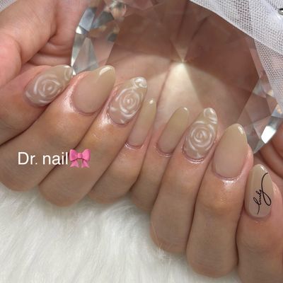 ✨🎀 4本アート＋ワンカラー 🎀✨ パーツ持ち込み🆗🙆🏻‍♀️