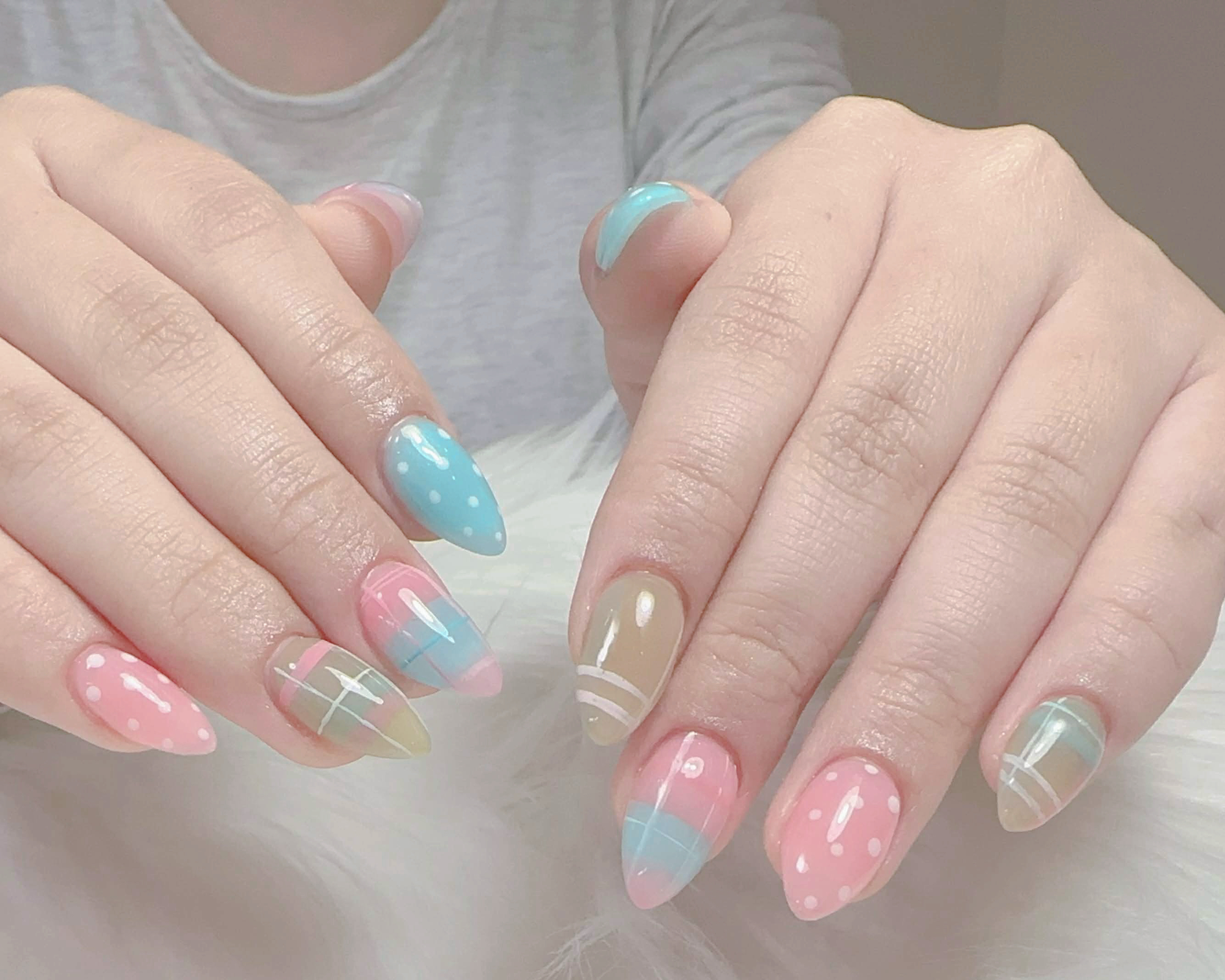 LUCKYNAILstudio