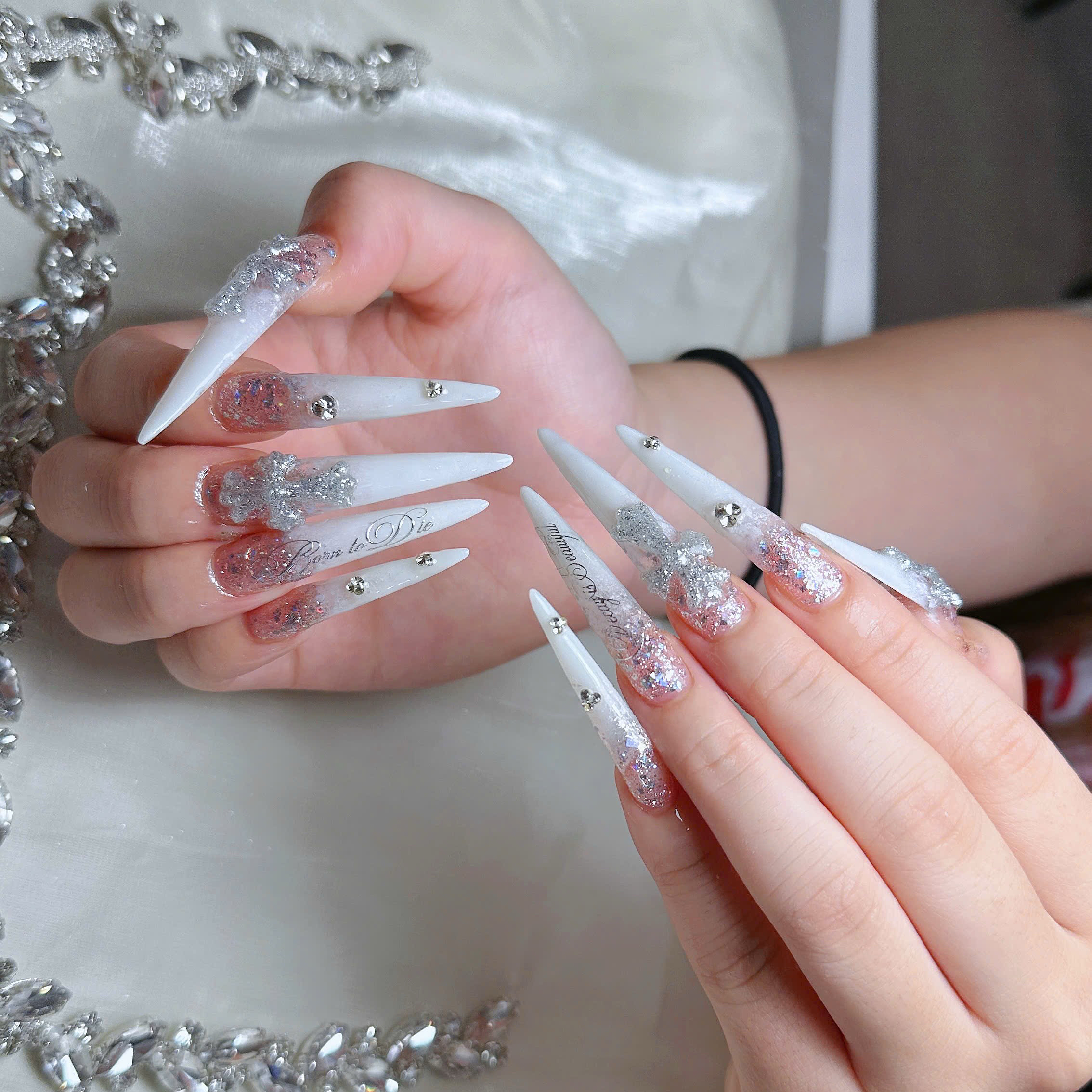 Kanaa_Nail