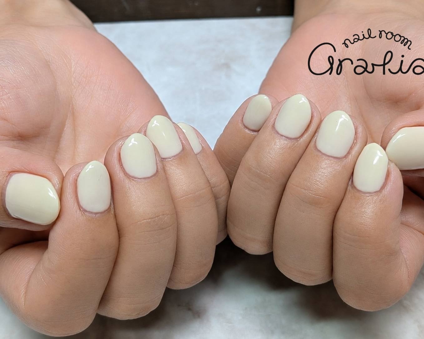 nail_room_gratia