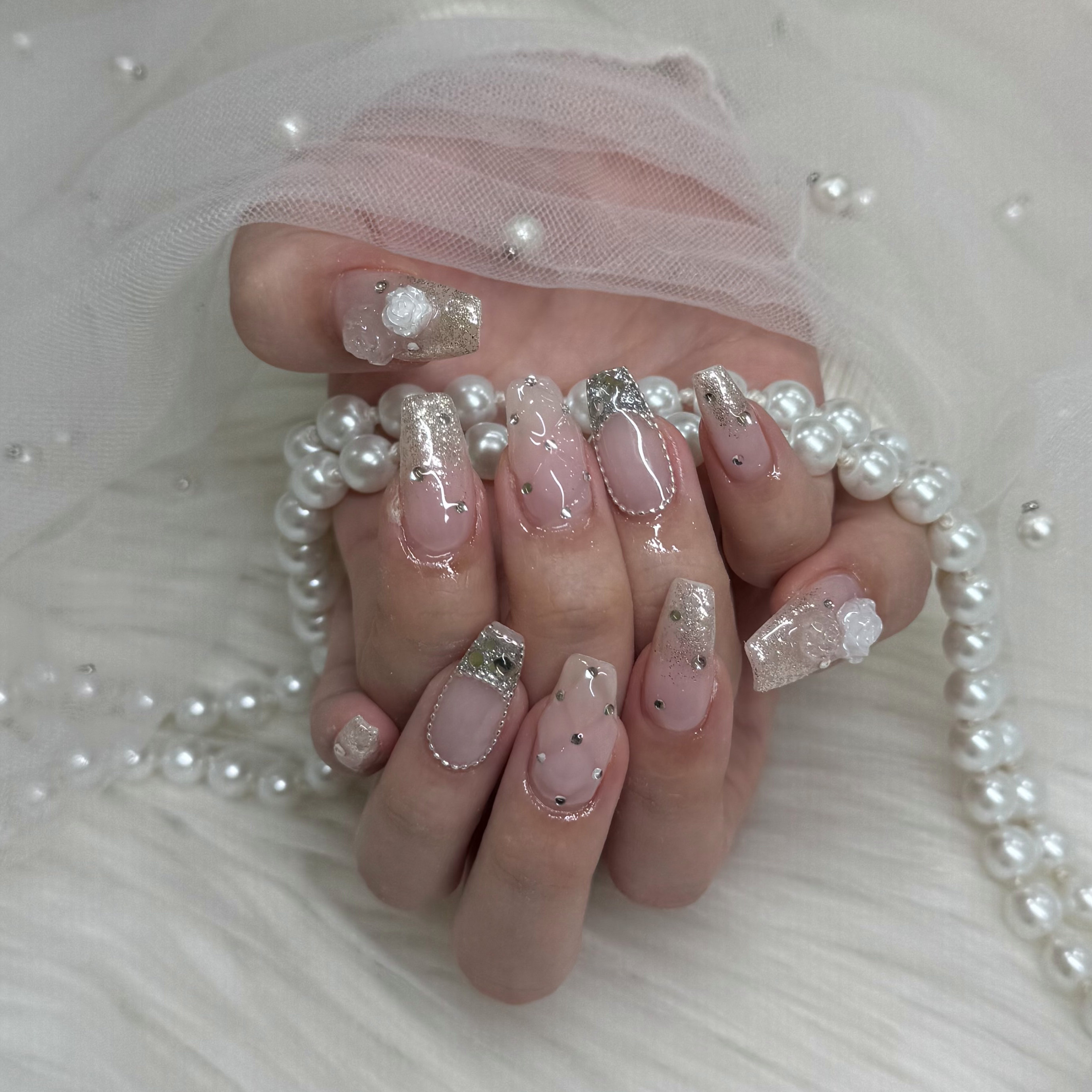 s_.nail8