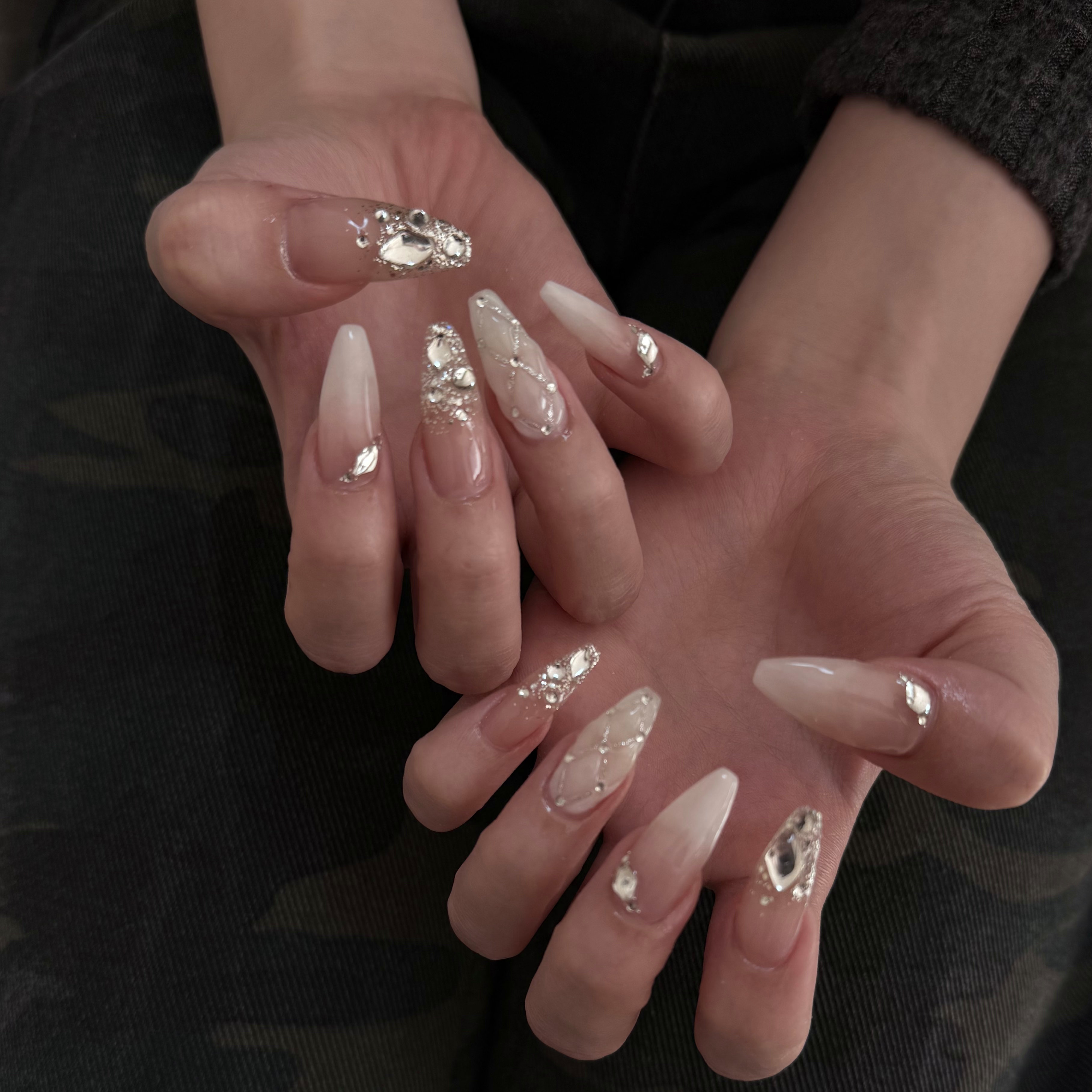 Bi_nail