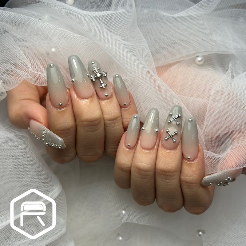 Redispe.nail_noura【久野】