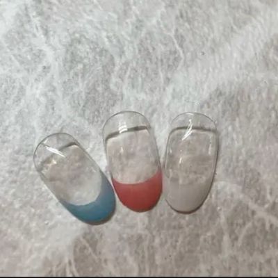 オフなしフレンチネイル(ベースカラー無し)