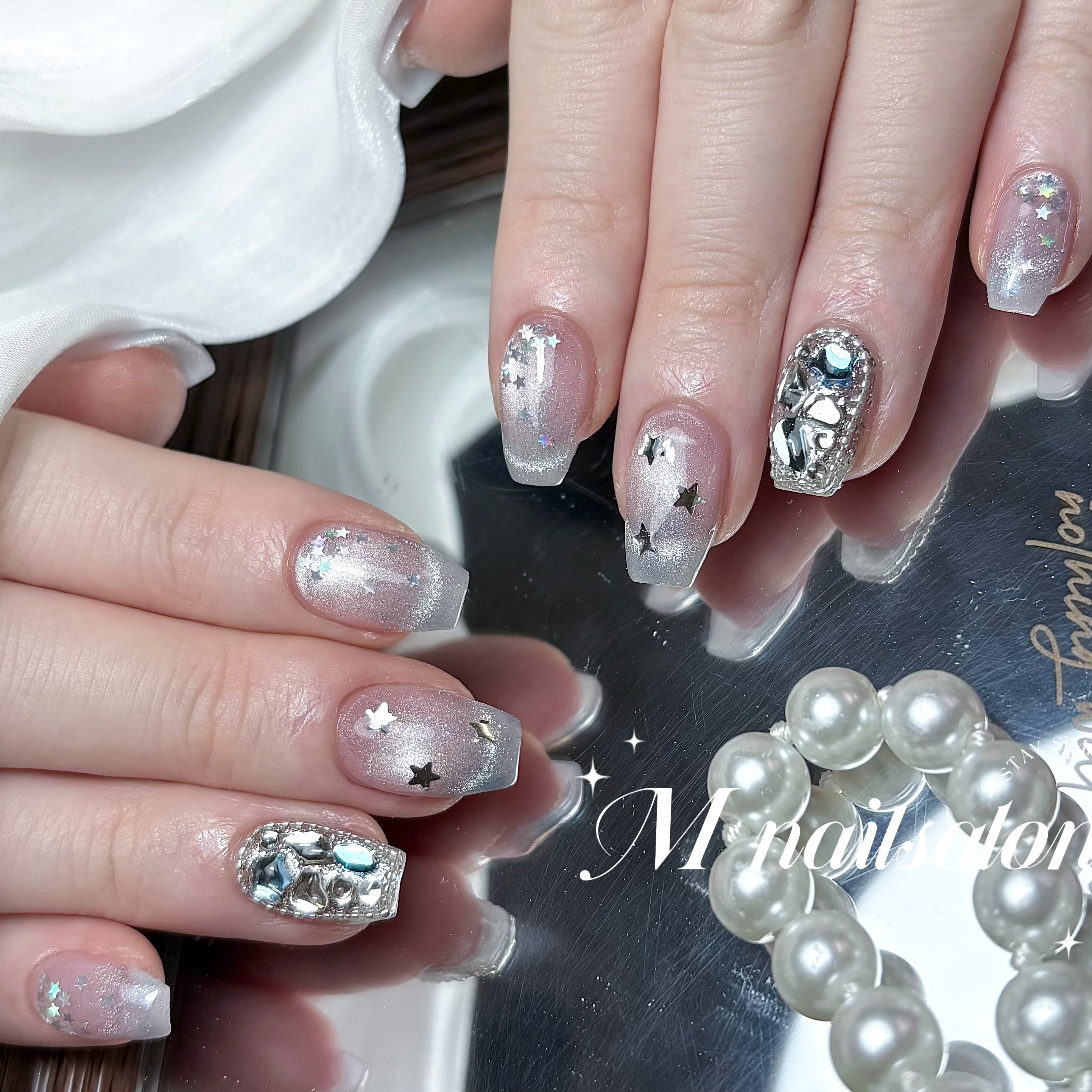M_nails