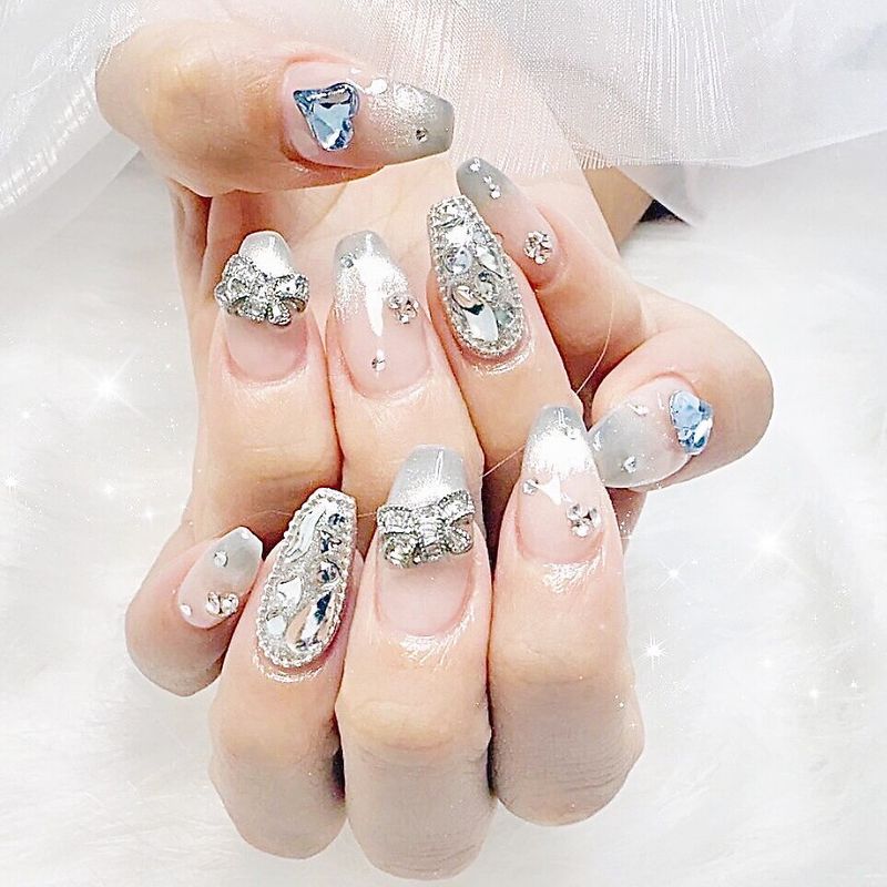 Lili Nail Studio 西荻窪駅前店