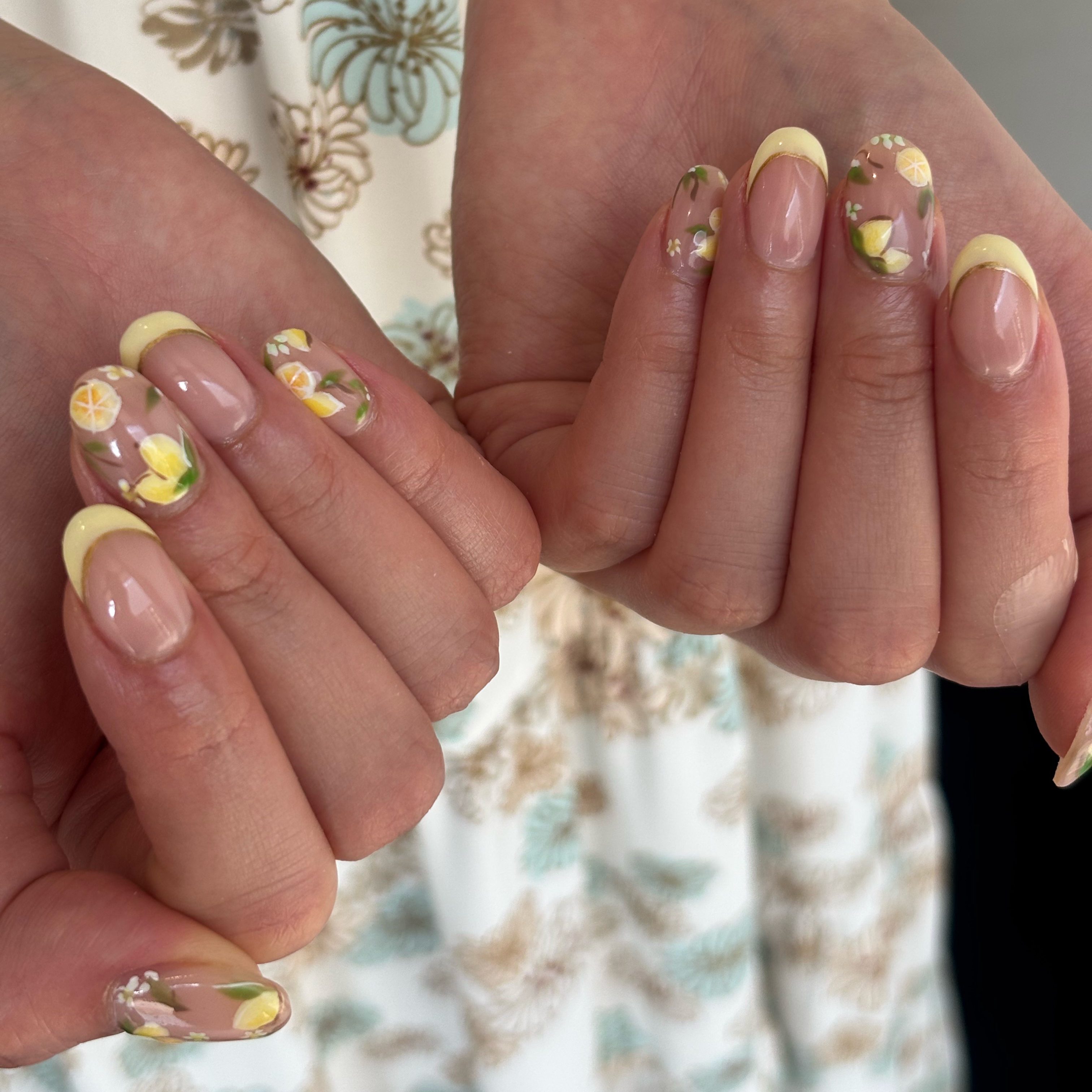 Nail_ayata