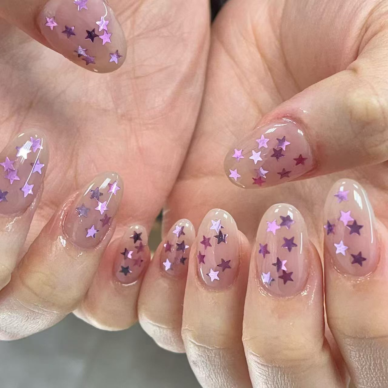 LIN_lYOUNAIL