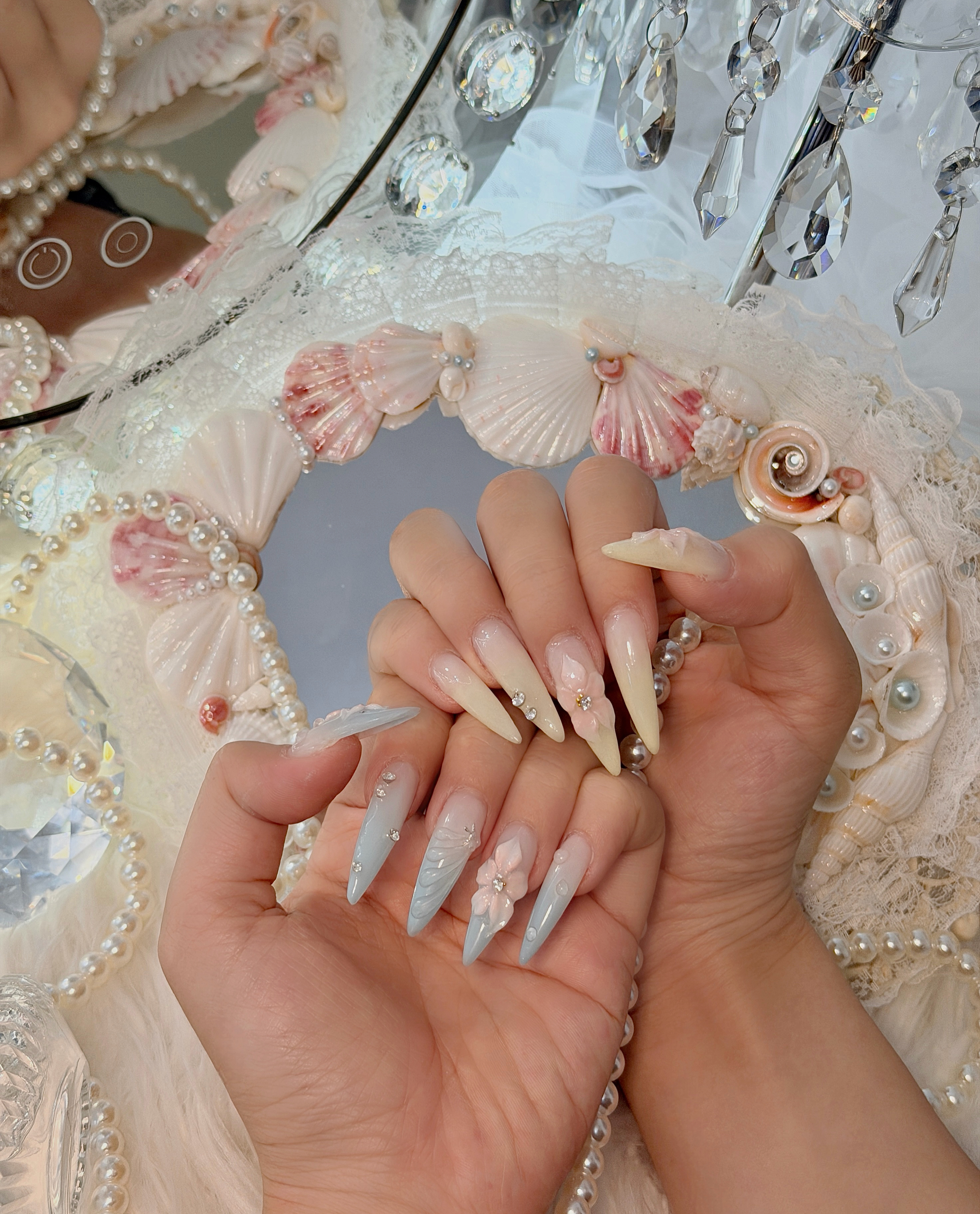 mocha_nail