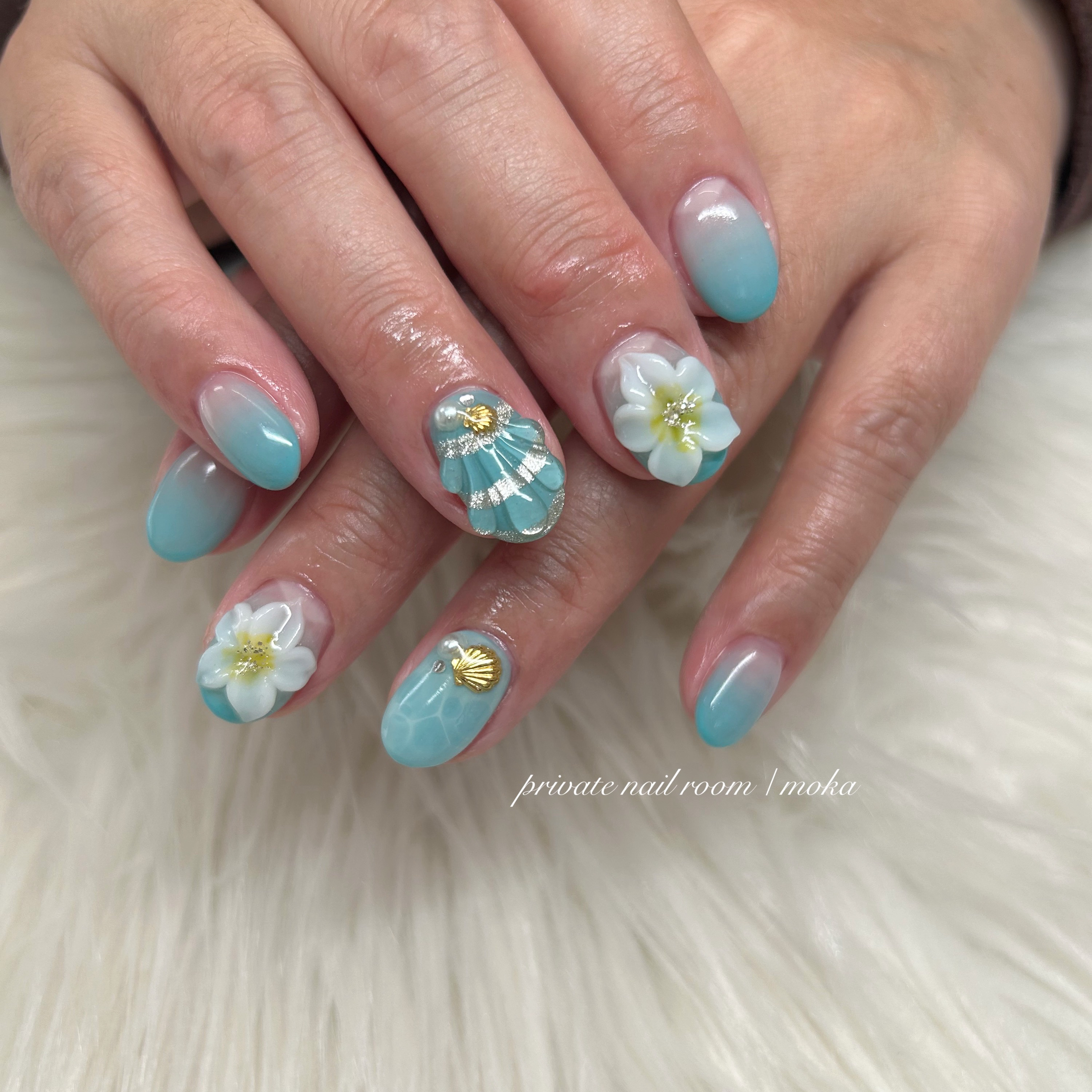 p.nailroom_moka