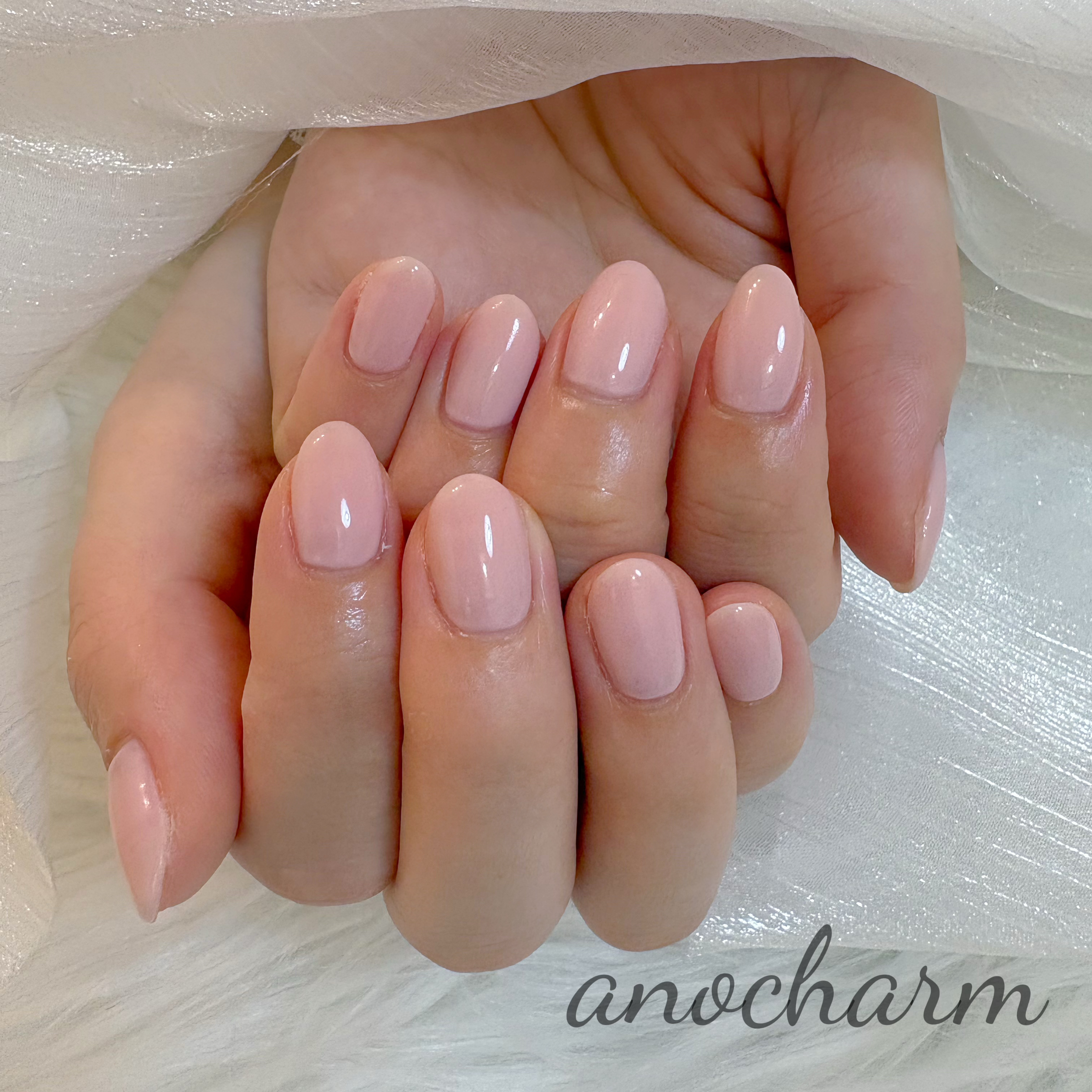 ano_charm_misato