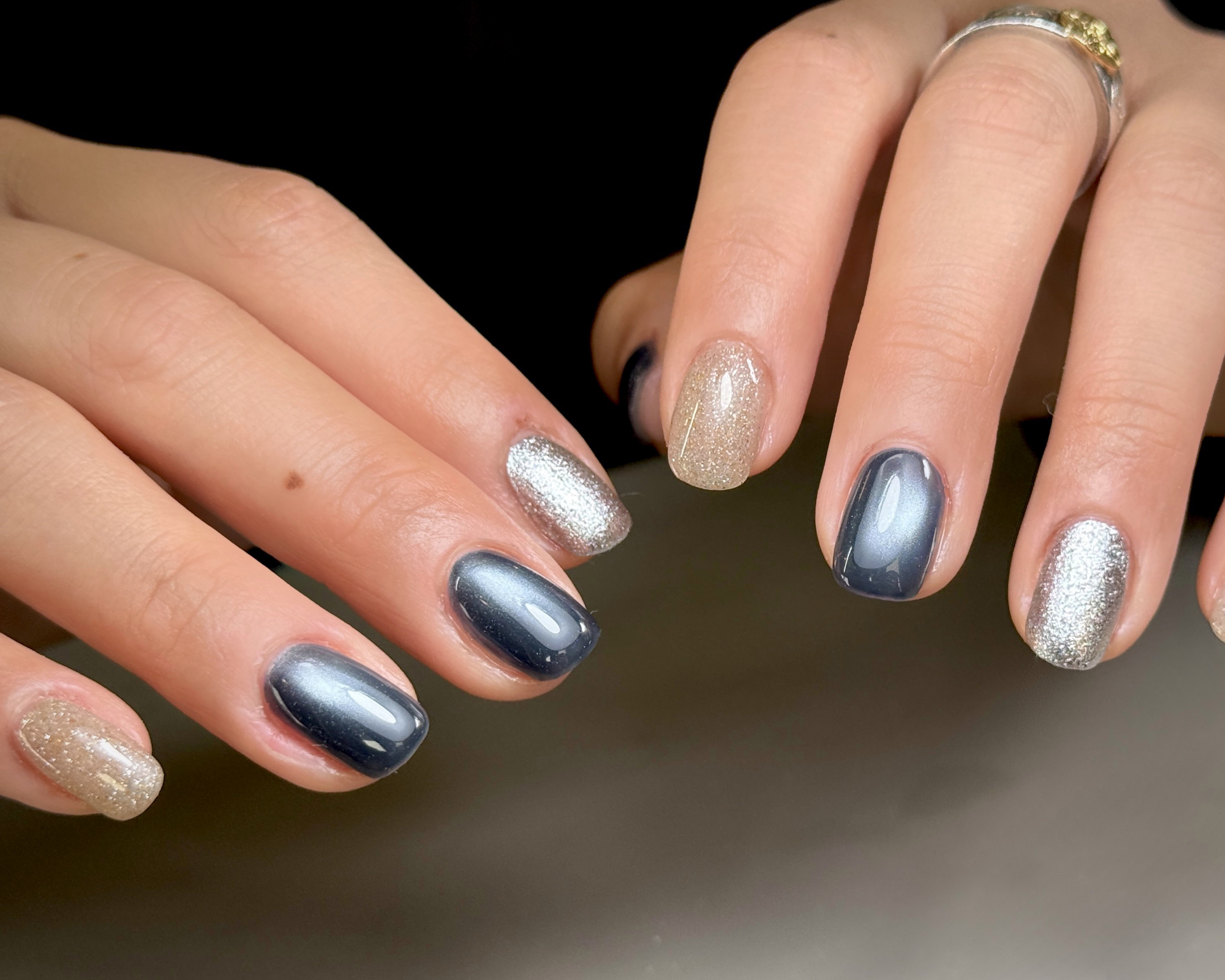 nails_Cor.