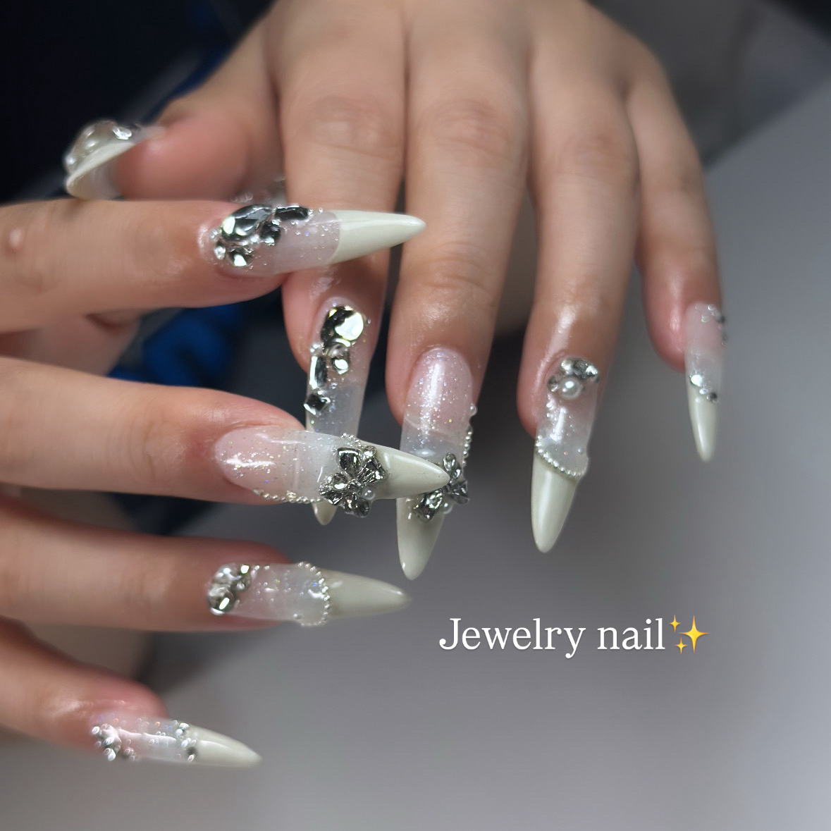 private.nailsalon.miria