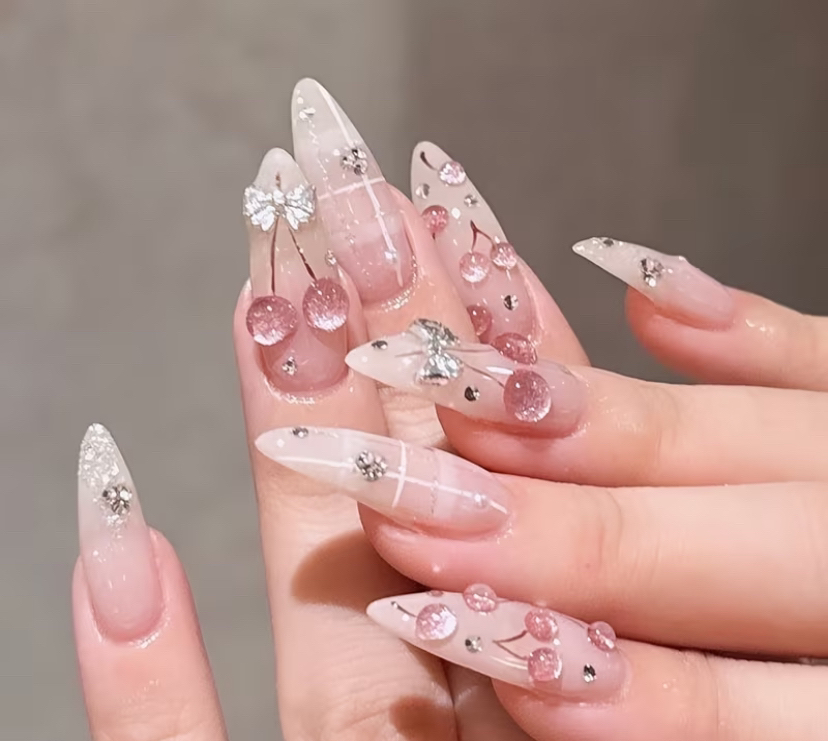 DIAMOND.NAIL.STUDIO