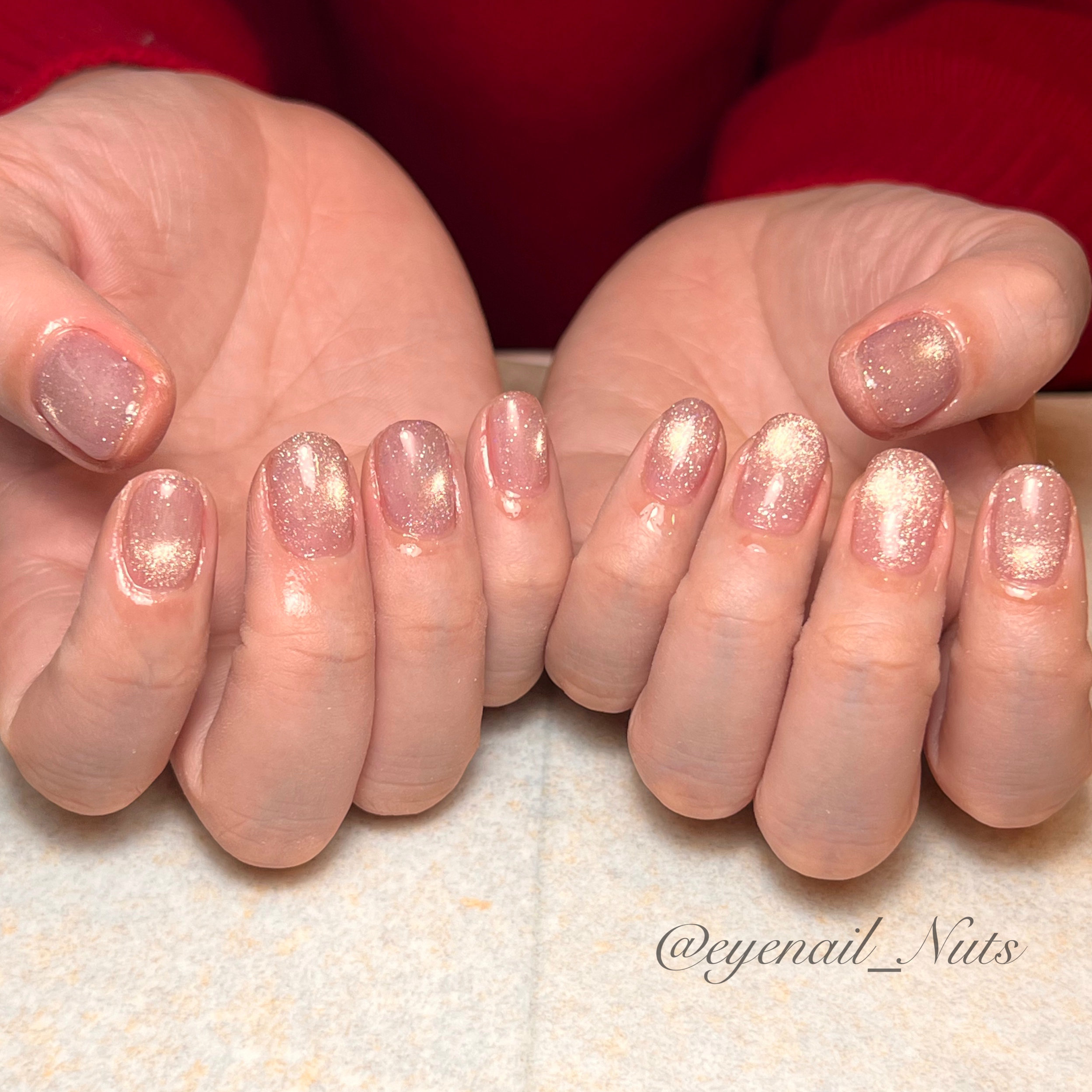 nailsalon_Nuts