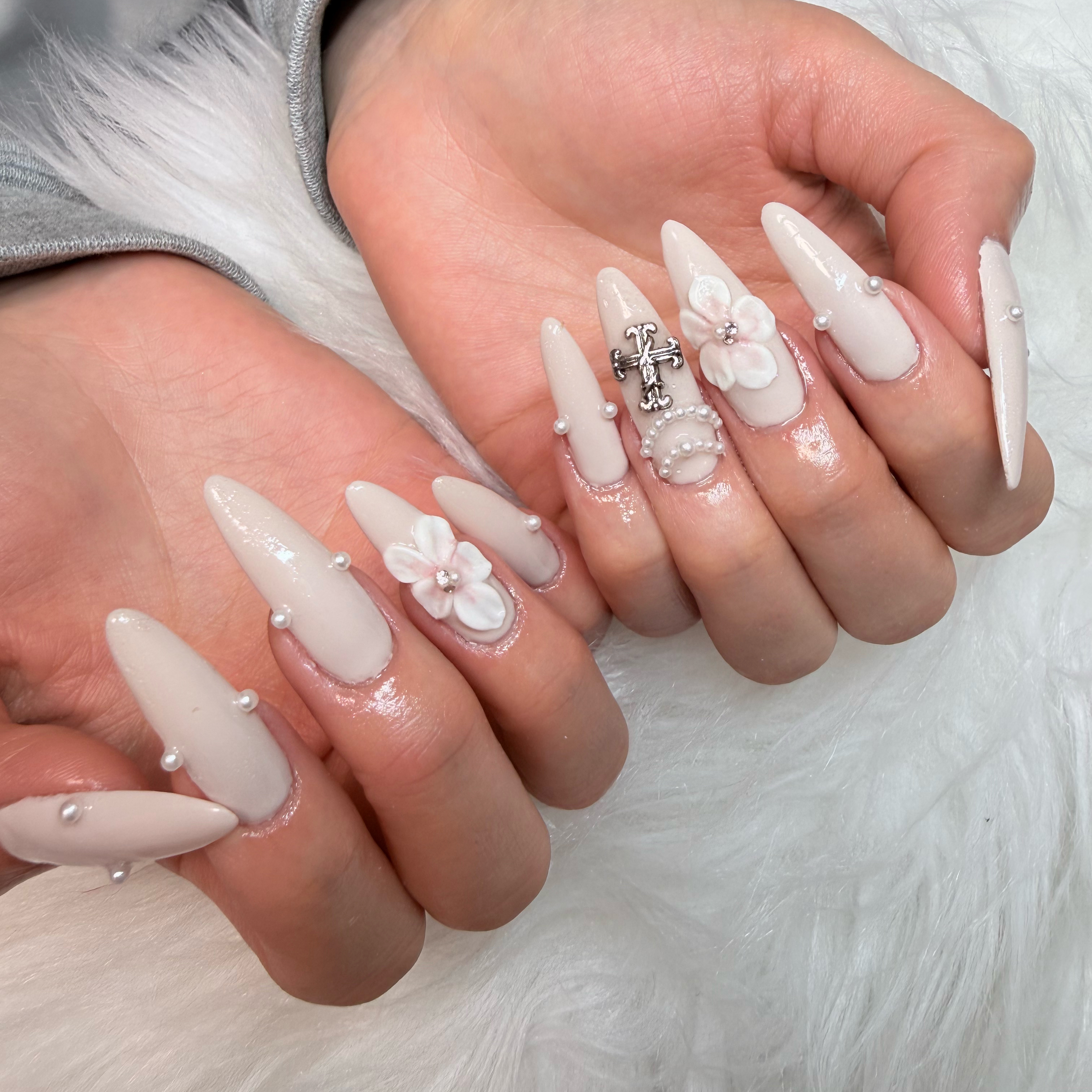 Nail_Malo