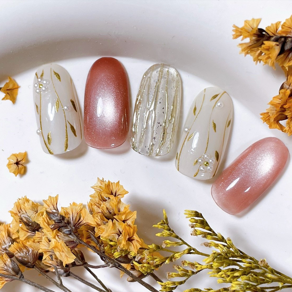 mogu_nail