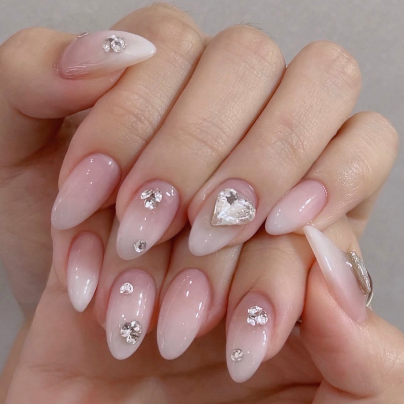 Emaa_Nail