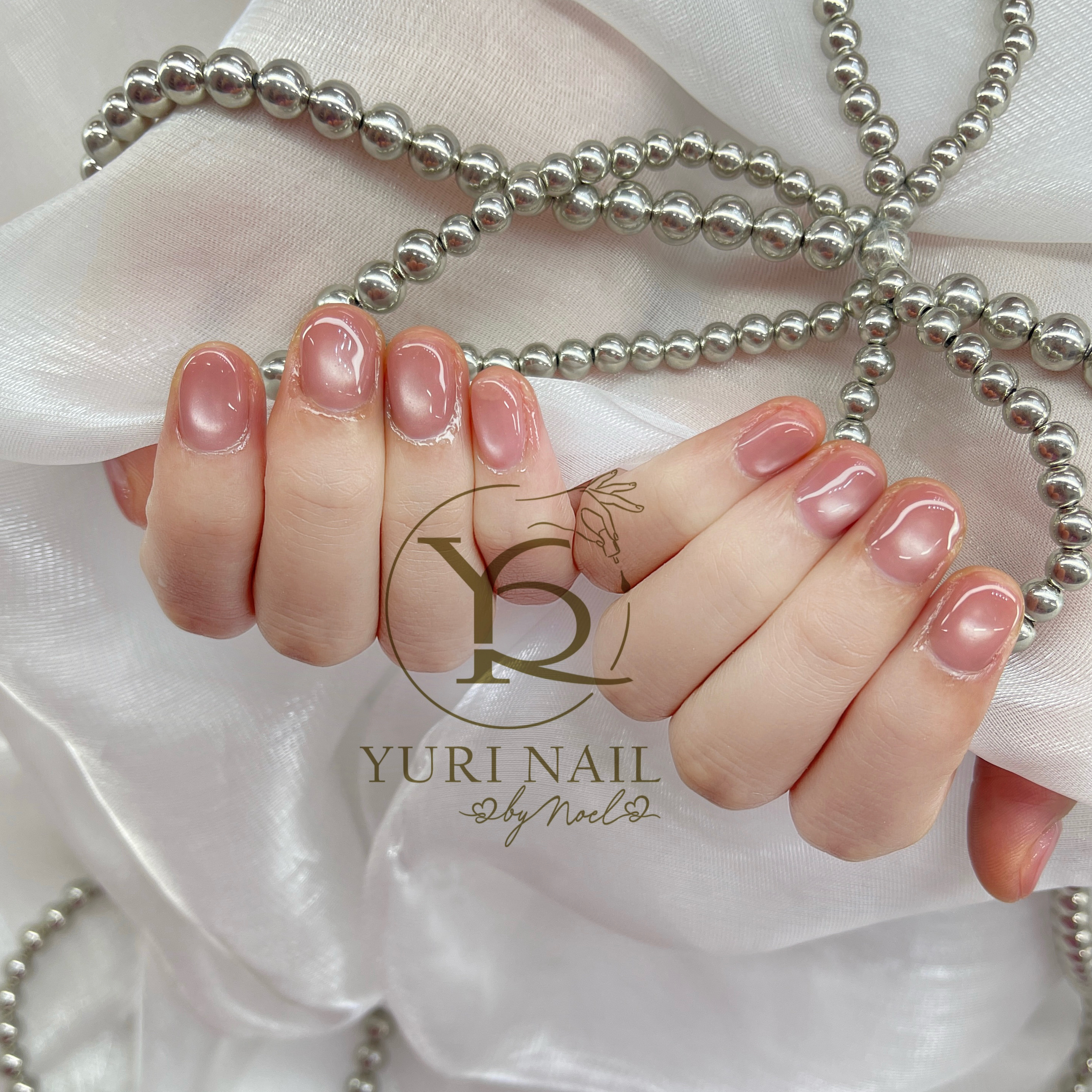 Yuri_nail_Anh