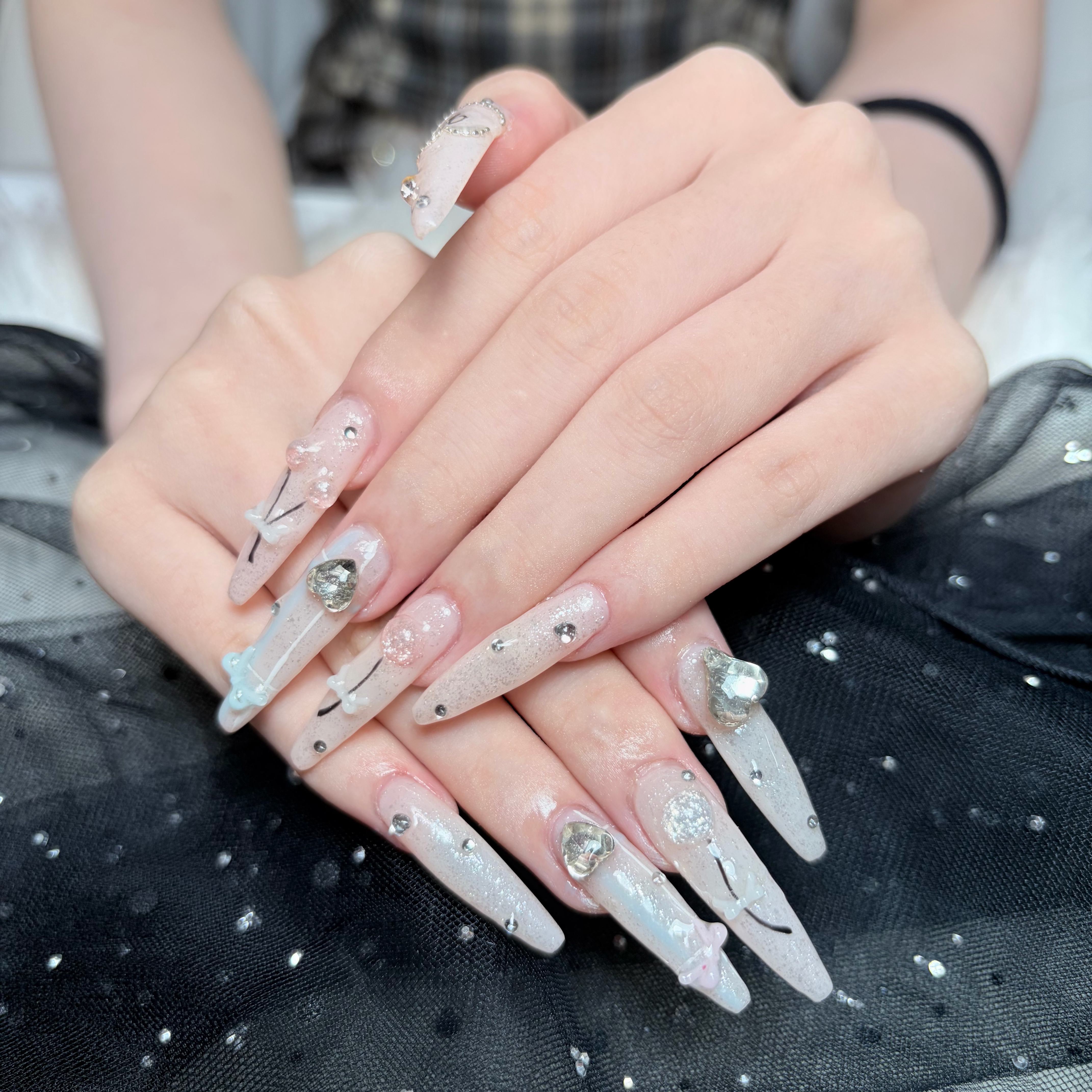 Hau_HuynNail