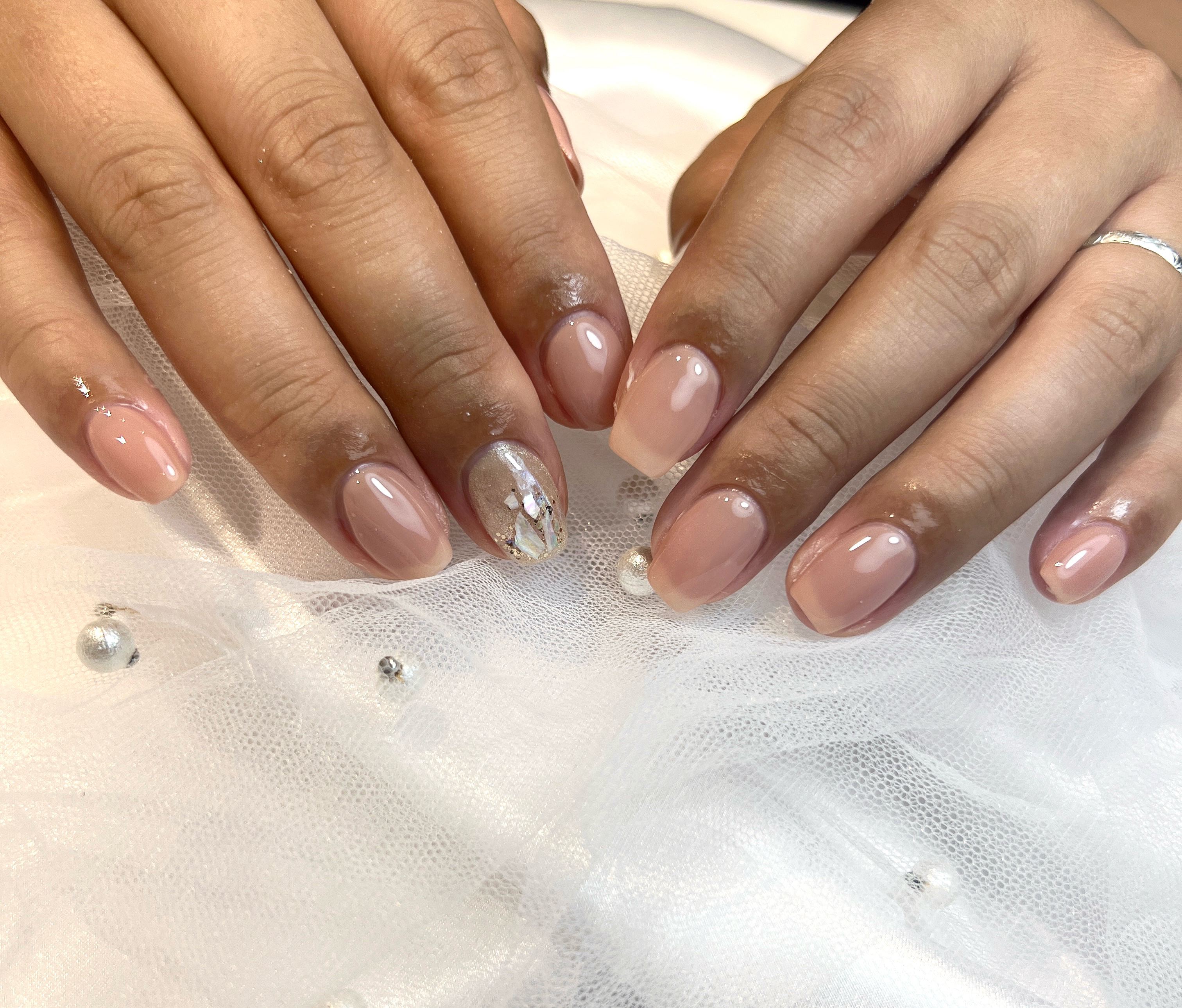 lavish_nail
