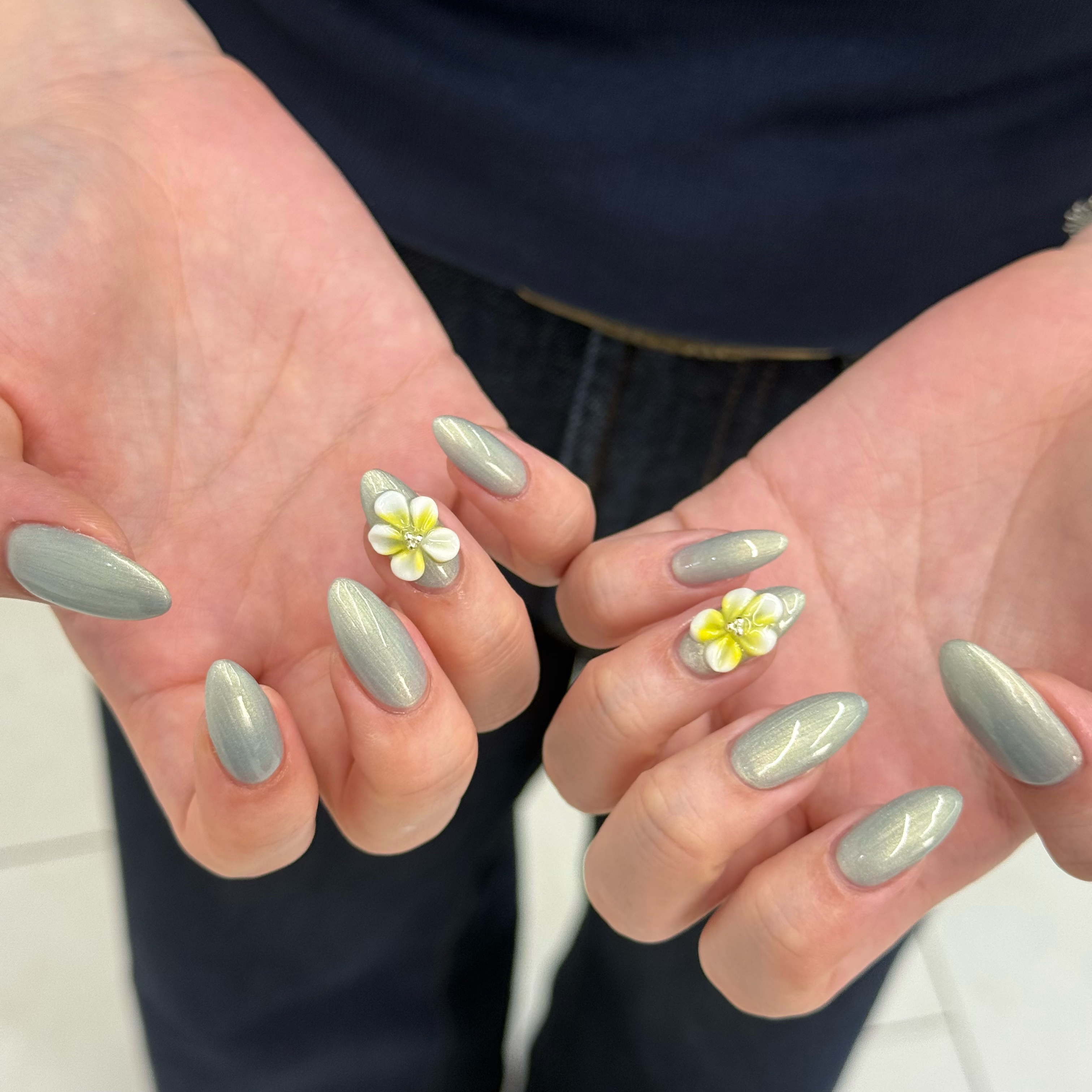LUMA_NAIL